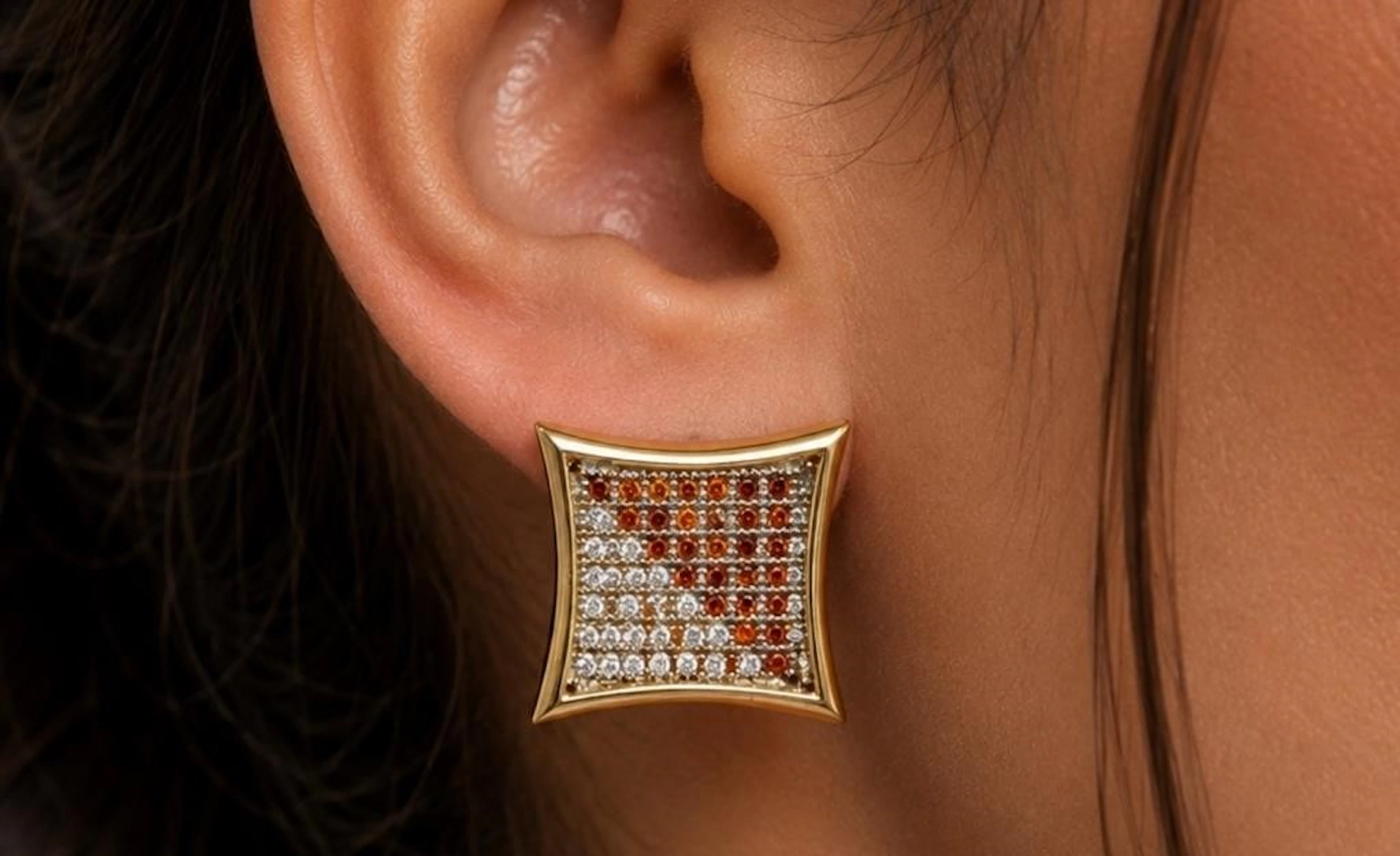 $2125, 10k(2.43g), natural diamond (0.4ct) earrin