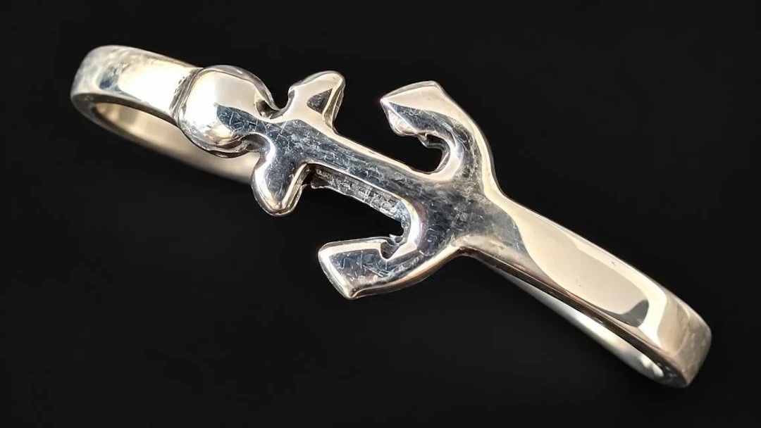 $30, silverring, size , retail value $30, ring res