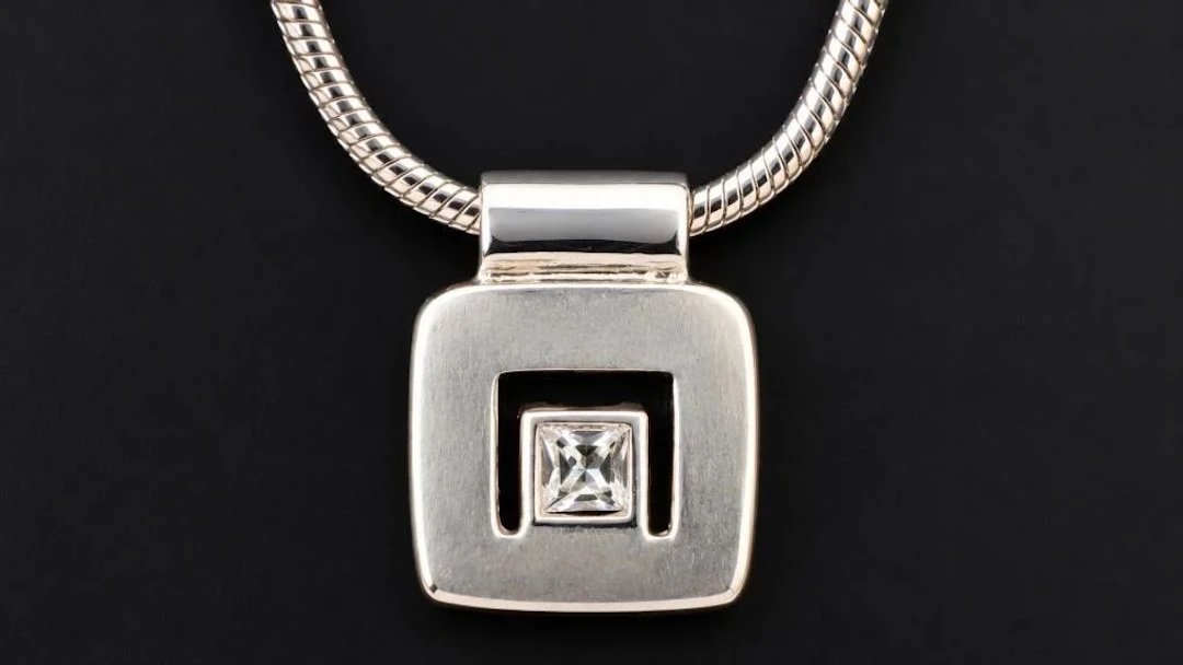 $180, silver(6.4g), necklace, retail value $180