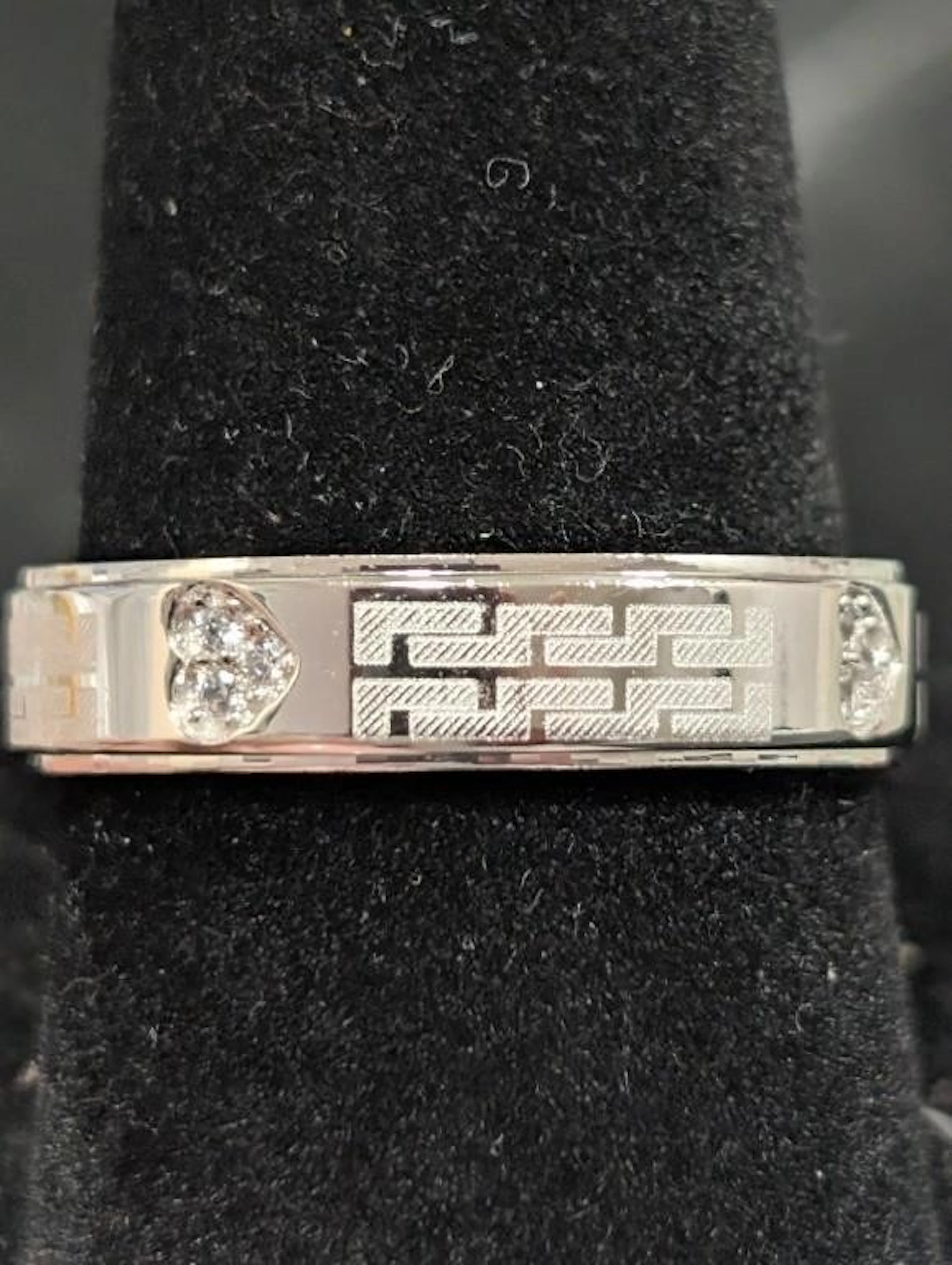 $125, Silver(4.83g), czRing, size 10, appraised/re