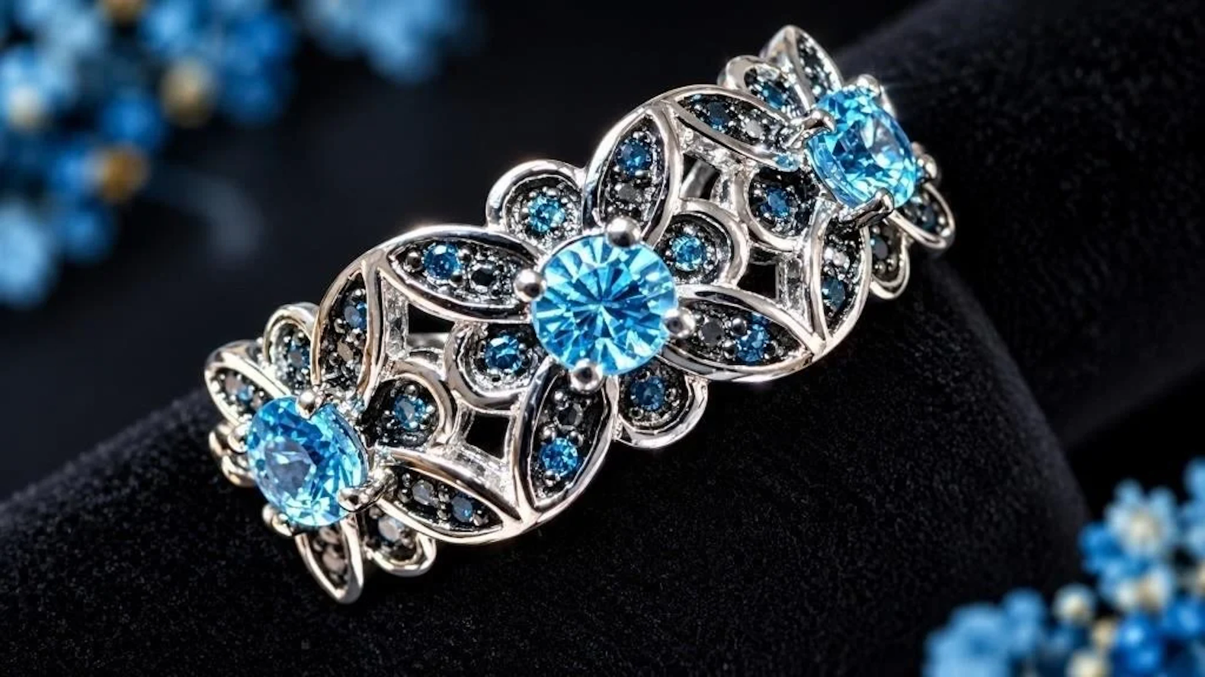 $130, Silver(5.24g), blue topazRing, size 9, appra