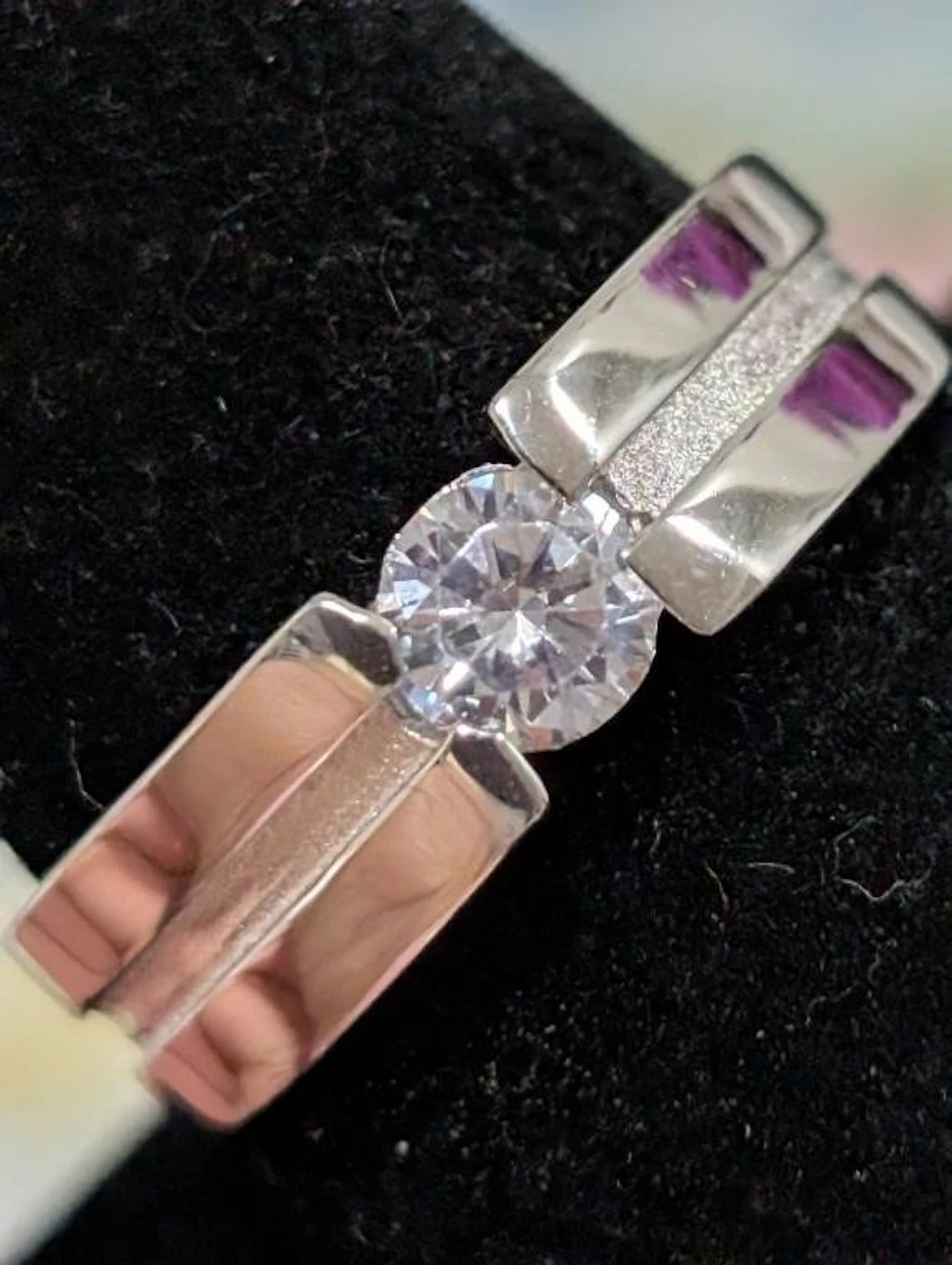 $130, Silver(5.09g), czRing, size 9.5, appraised/r