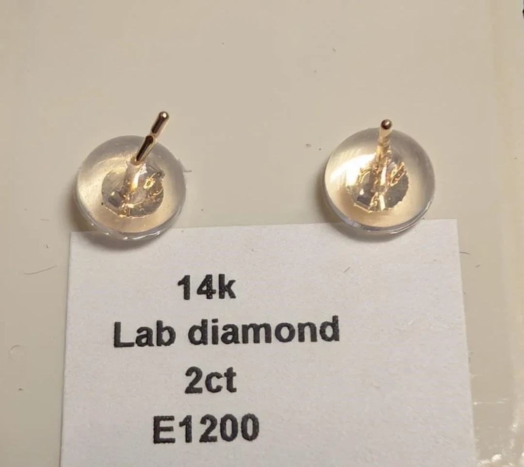 $2950, 14k(0.6g), lab diamond (2ct)earring, apprai