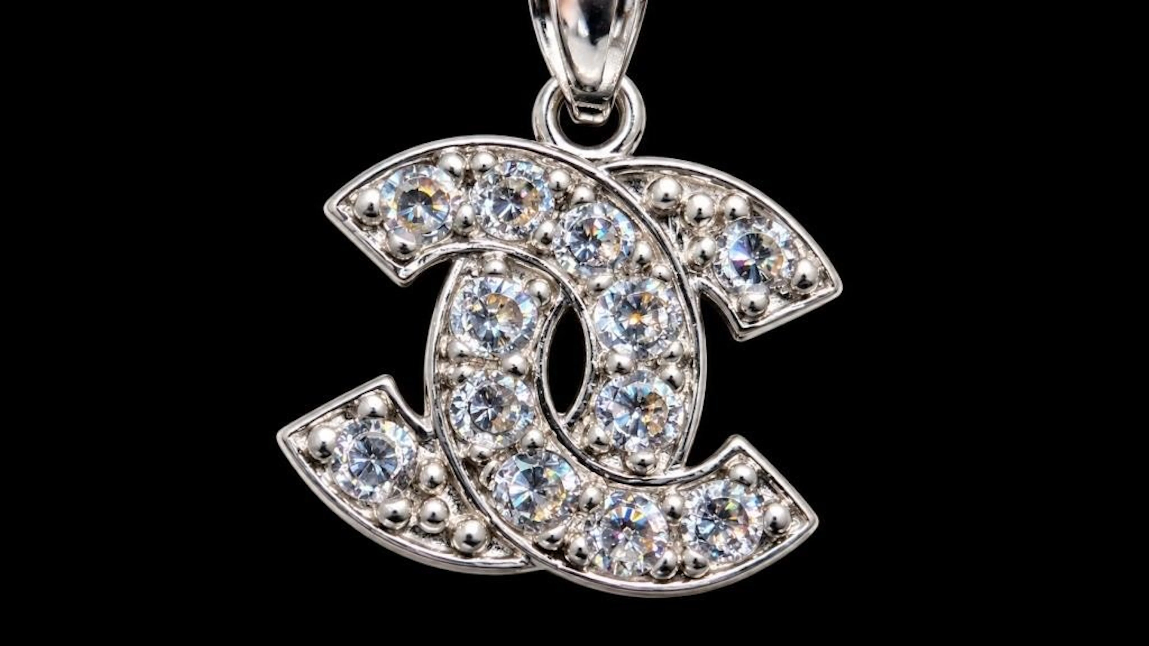 $600, 10k(0.9g), czpendant, retail value $600