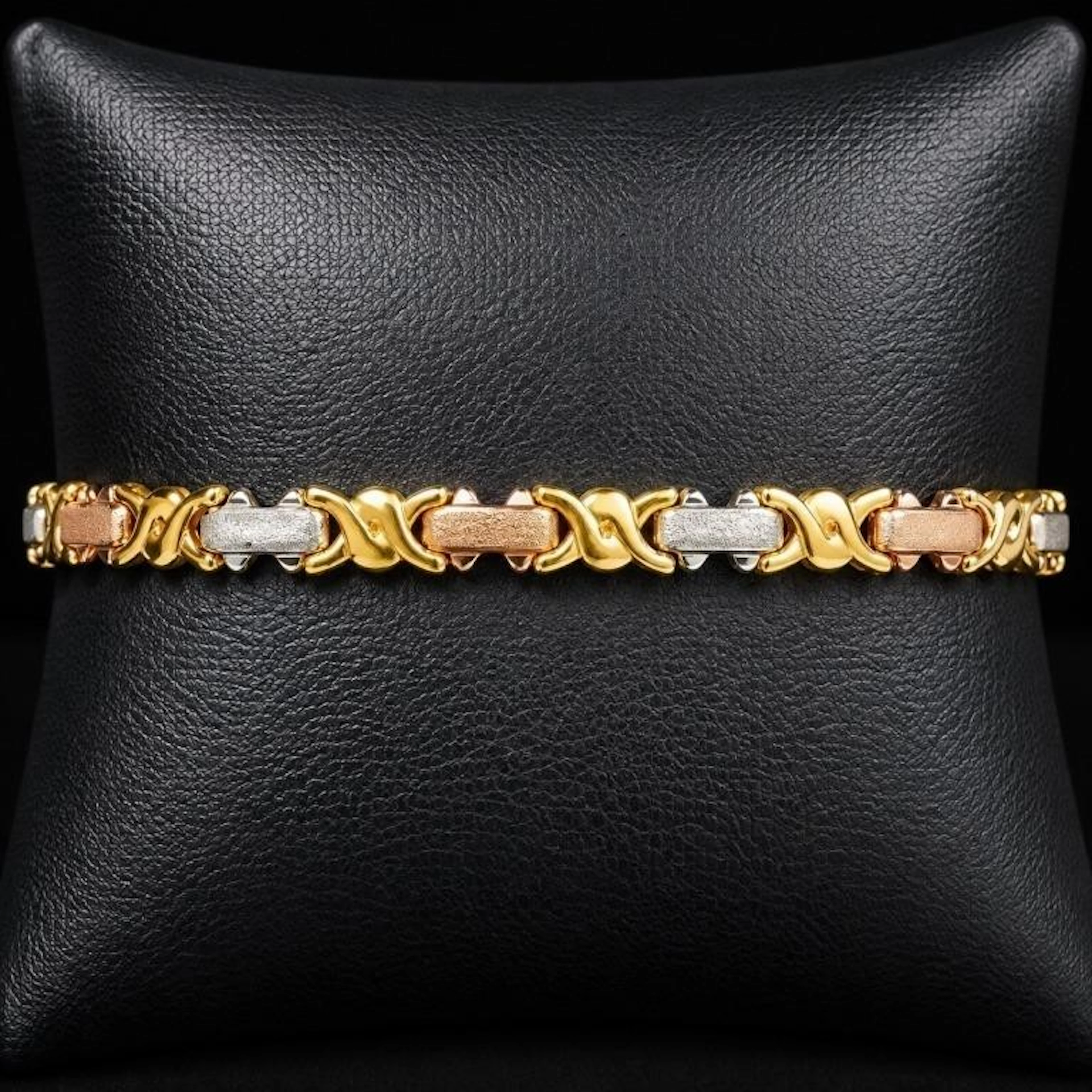 $2700, 10k(3.87g), bracelet 7.5", retail value $2