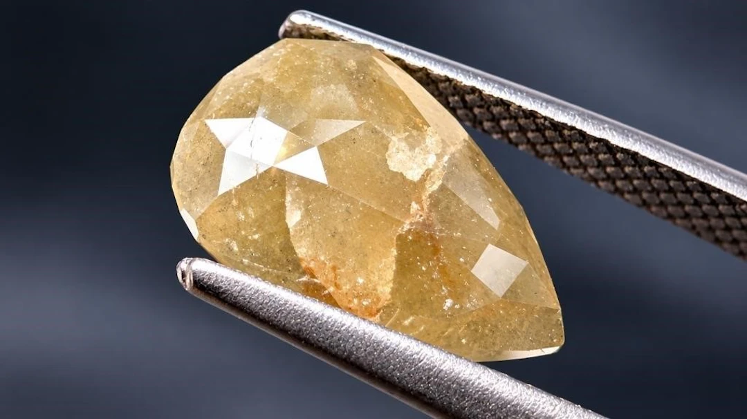 $3600, Natural fancy color yellowish green diamond