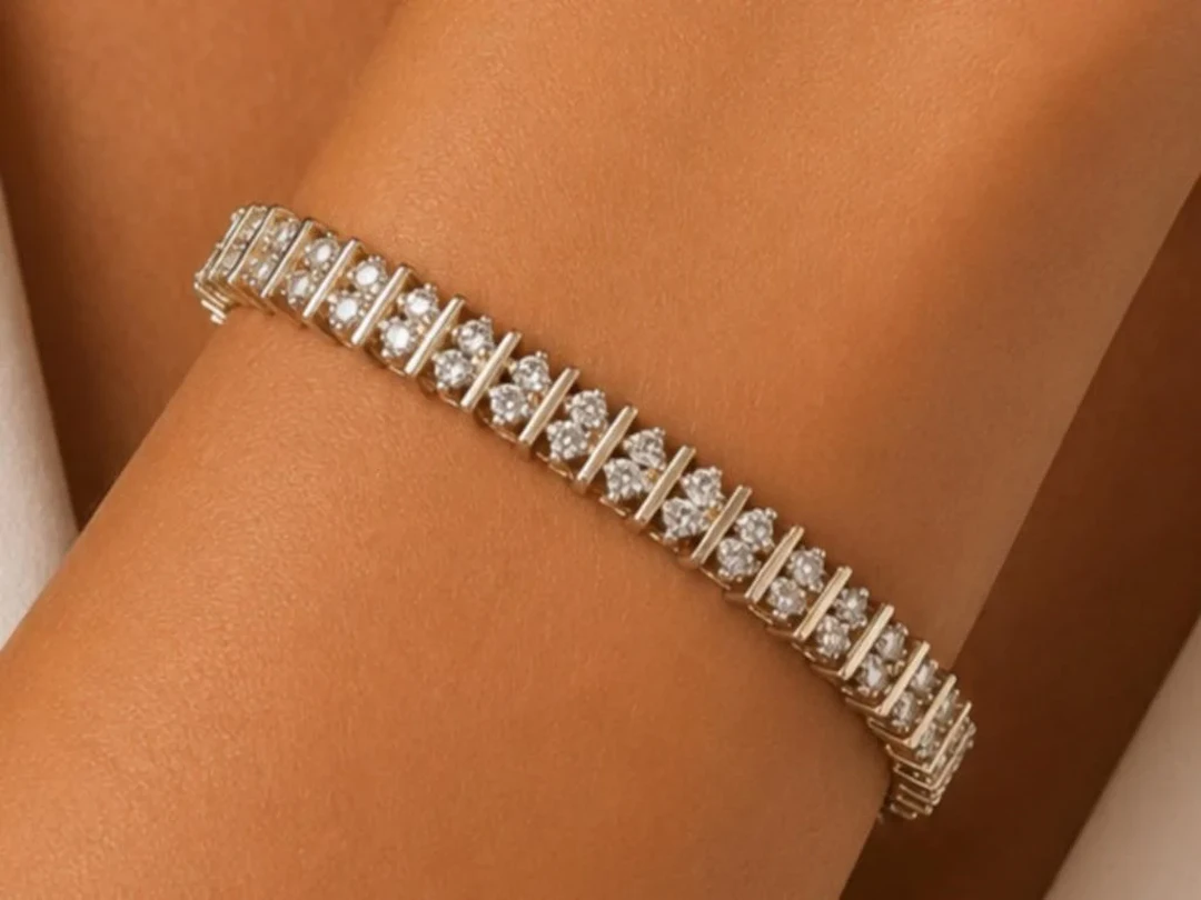$285, Silver(11.33g), czBracelet,7.5", appraised/