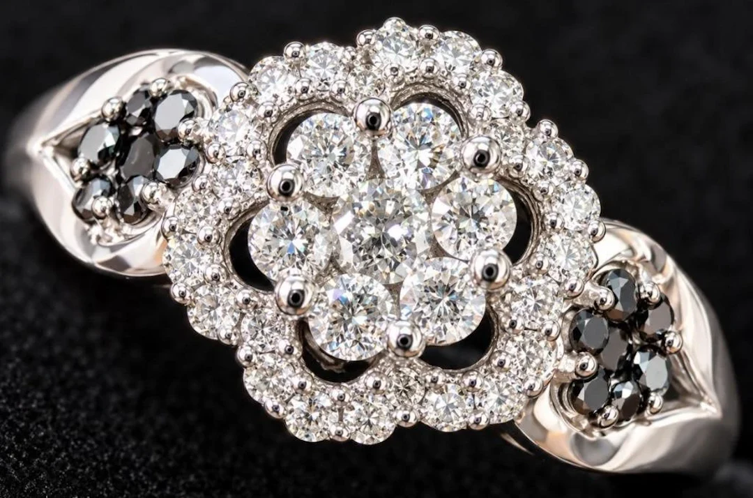 $6000, 10k(3.15g), diamond (0.55ct)ring, size 7, r