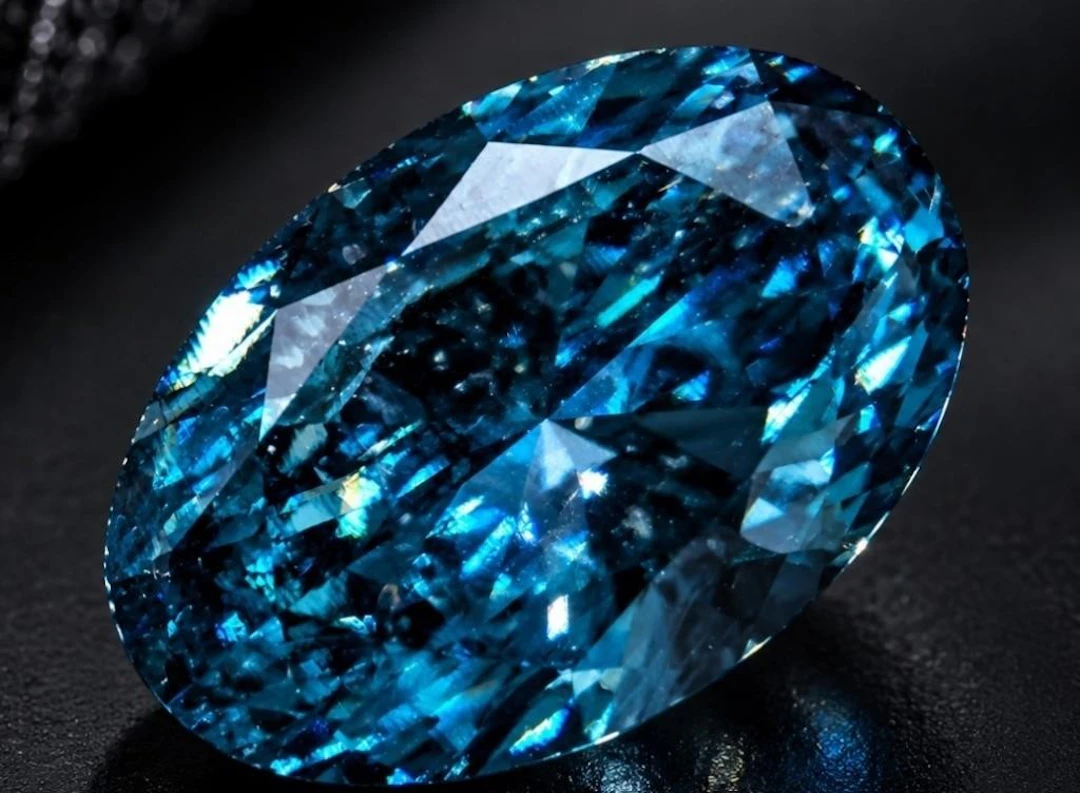 $1600, Lab-grown diamond (1.5ct)gemstone, retail v