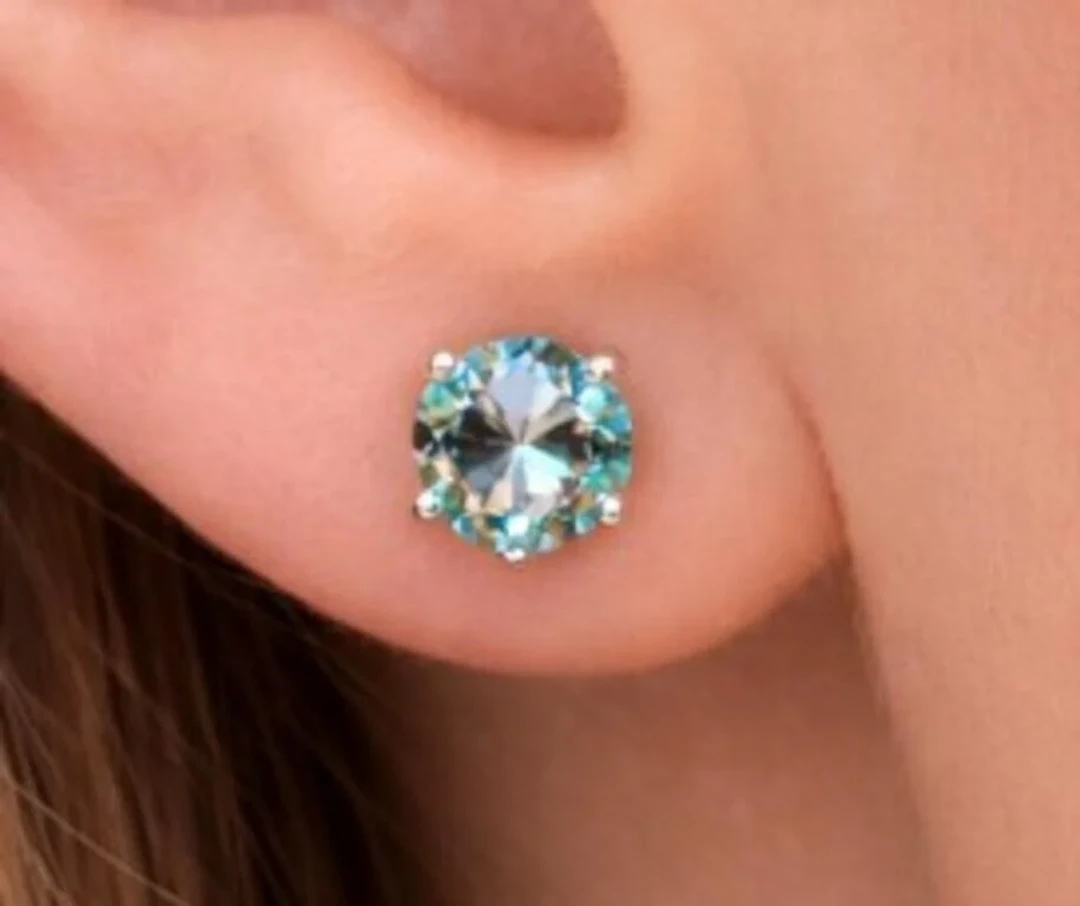 $120, 10klab diamond (0.55ct)earing, retail value