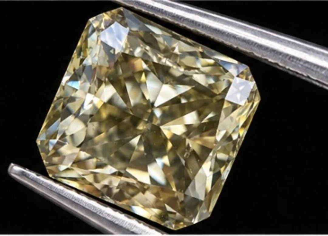 $6520 GIA Certified, natural diamond 3.02ct.CUT-CO