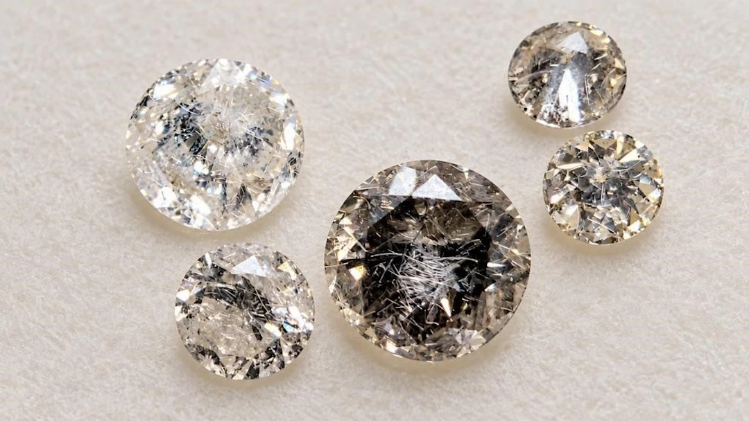 $2000, Assorted natural diamonds (1ct)gemstone, re