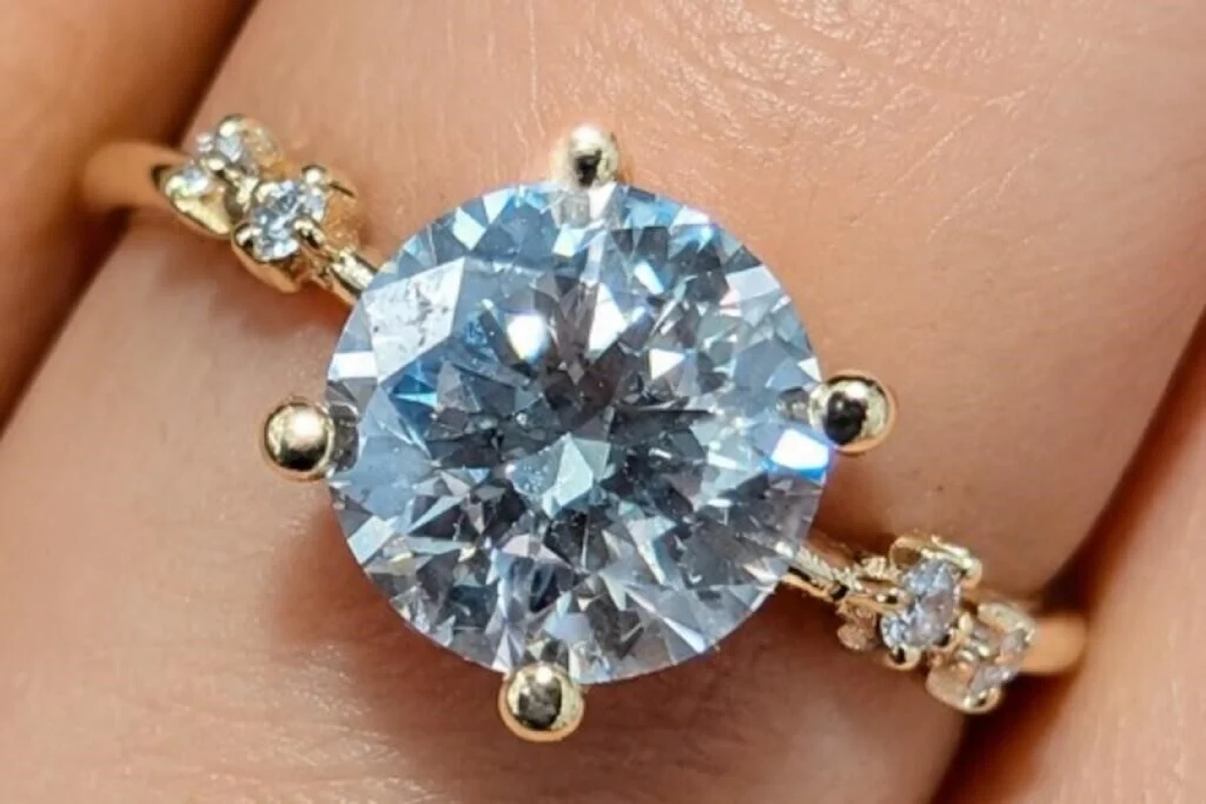 $2500, 10k(1.8g), lab diamond (1.5ct)ring, size 6.
