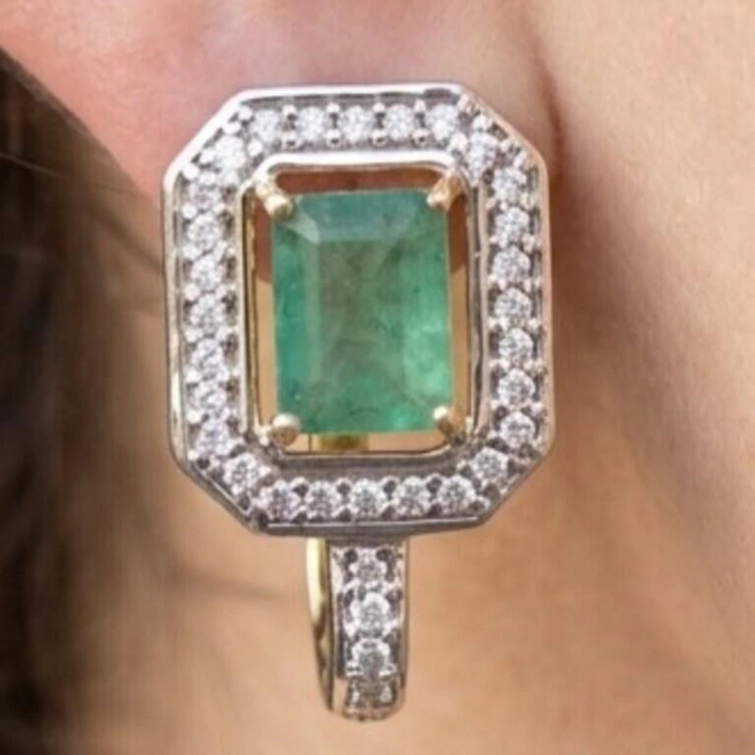 Gold-Plated Silver 5.65g Emerald White Topaz 2.35c