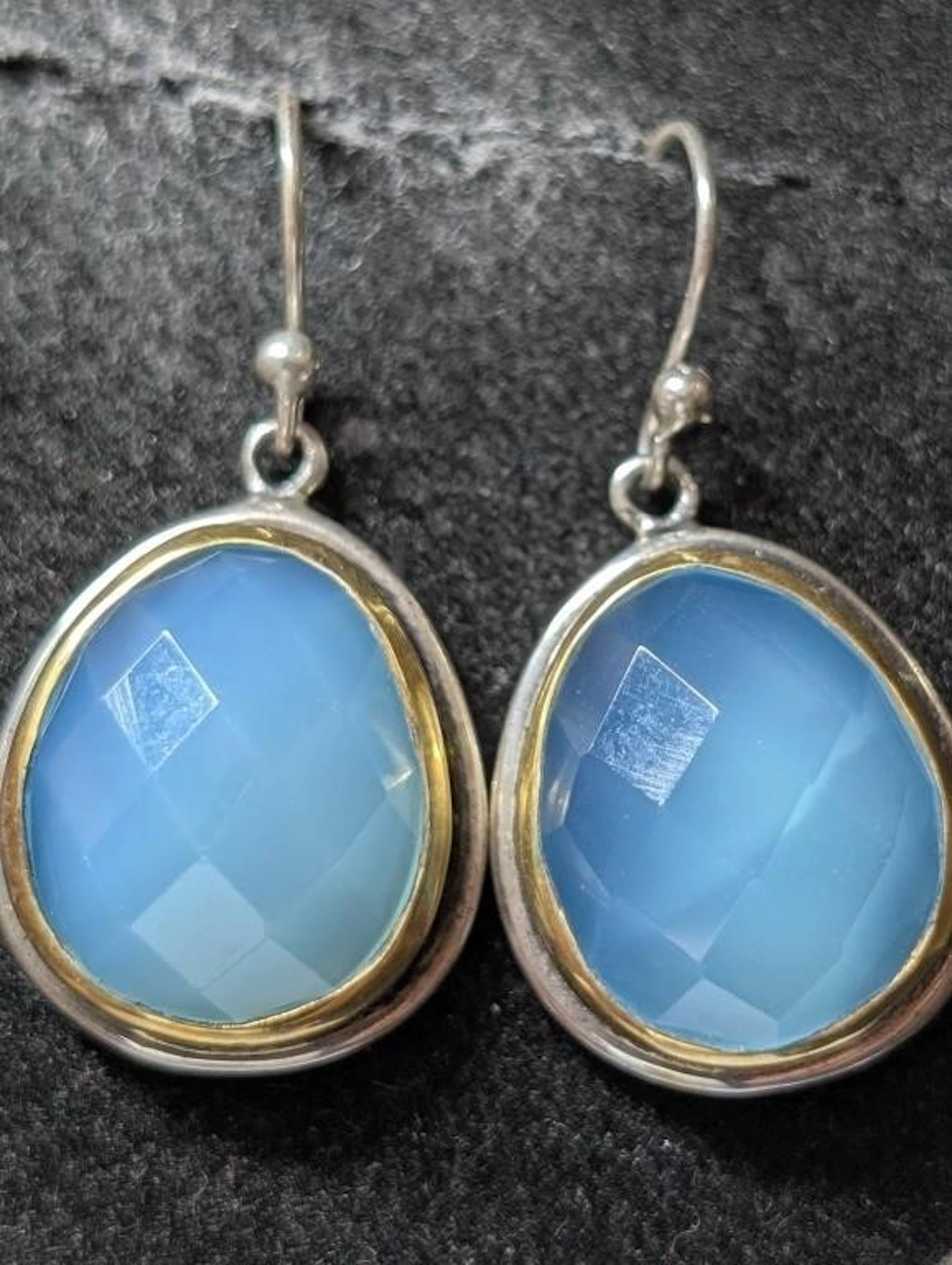 $325, Silver(12.92g), ChalcedonyEarring, appraised