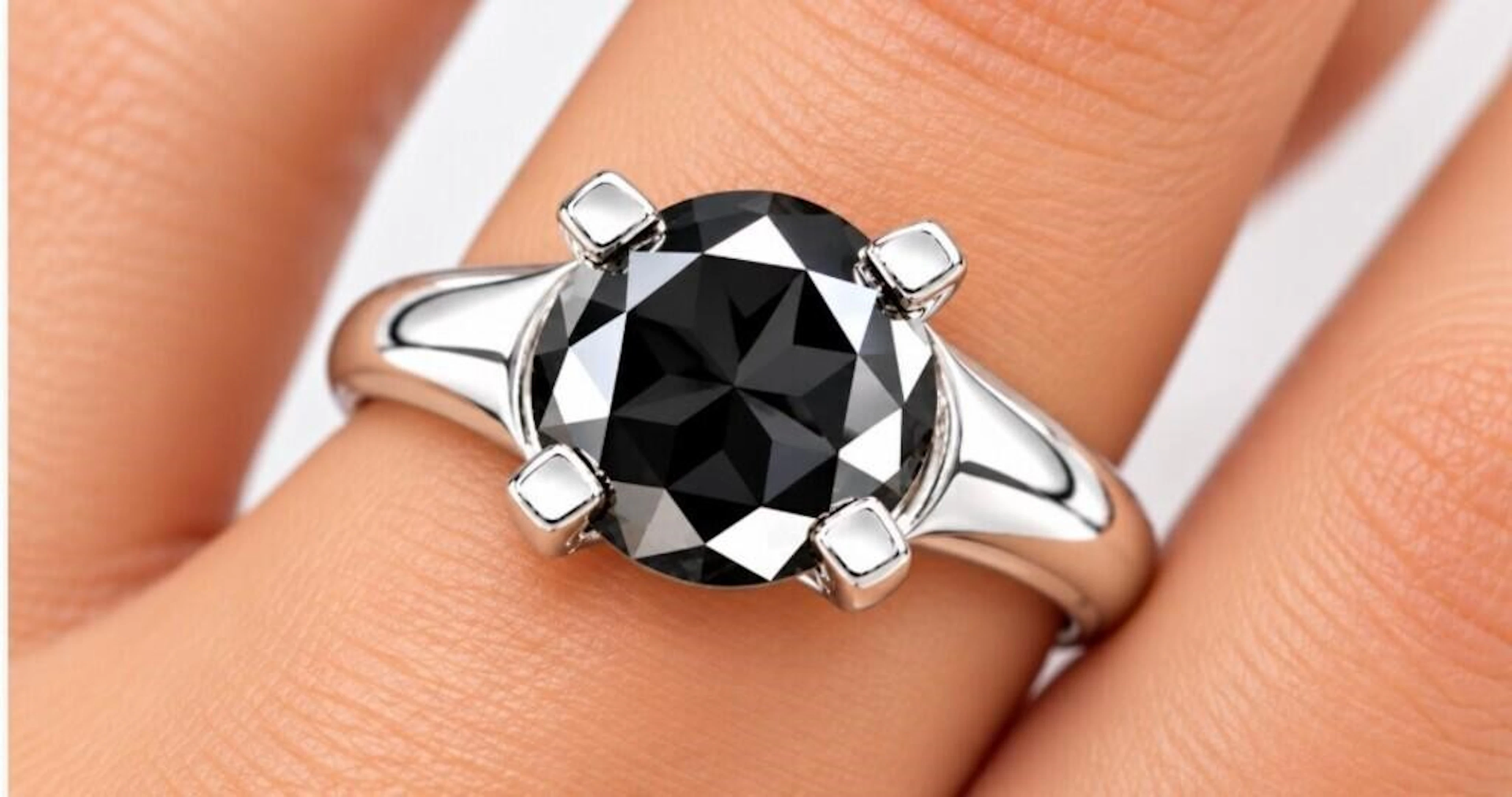 $3000, 14k(2.4g), black diamond (0.5ct)ring, size