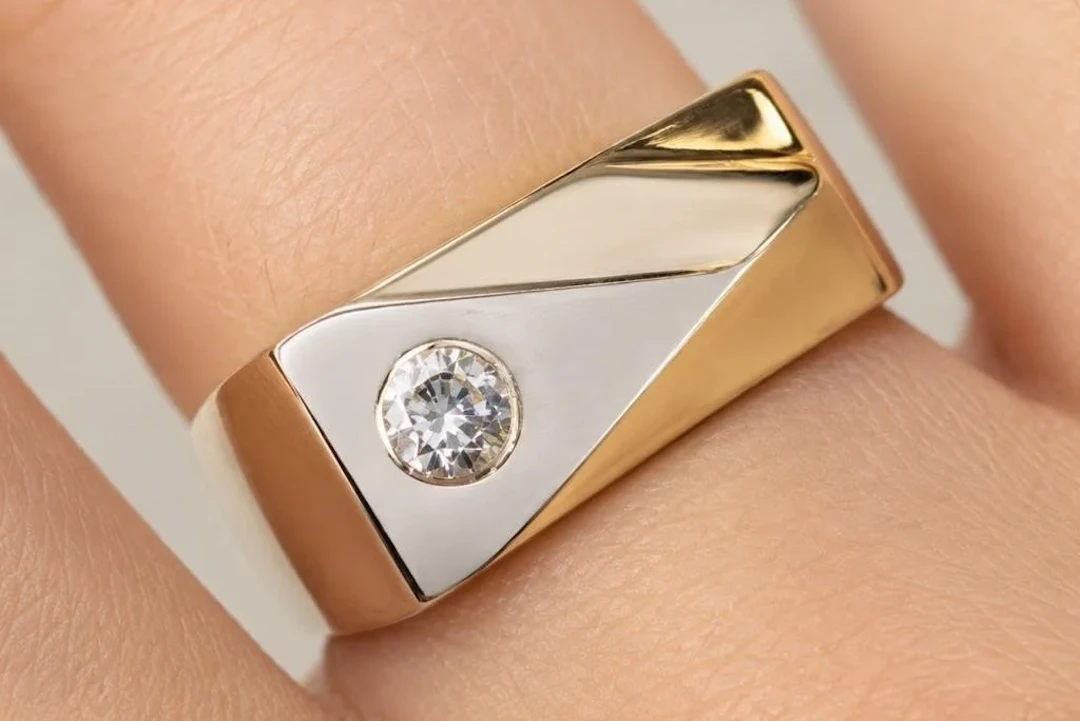 $6350, 14k (12.07g), lab diamond (0.25ct)two tone