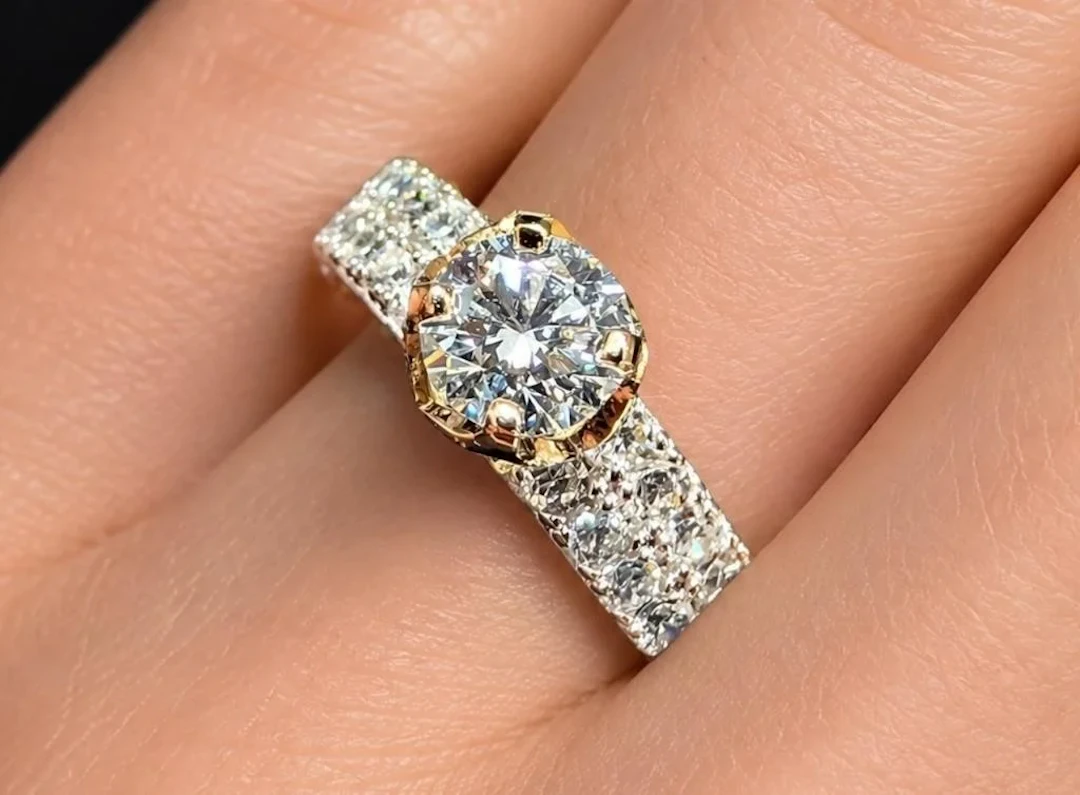 $3000, 10k(1.9g), lab diamond (0.40+czct)ring, siz
