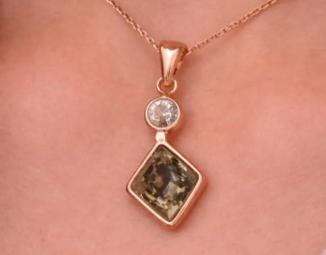 $2490, 14Kt(0.55g), BrownDia (0.95ct)Pendant