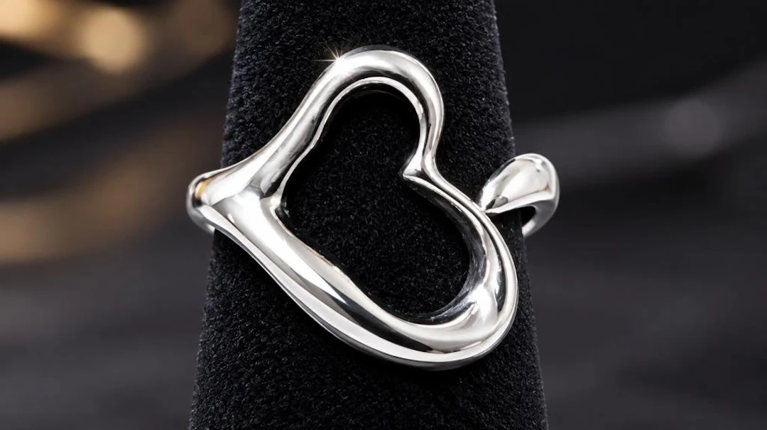 $80, Silver(3.89g), Ring, size 4, appraised/retail