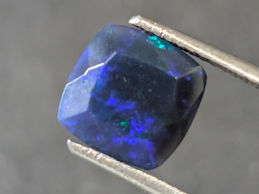 $70, Genuine Opal (1.5ct)Gemstone, appraised/retai