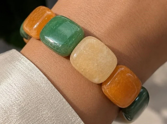 $50, BRACELET FLEXIBLE, retail value $50