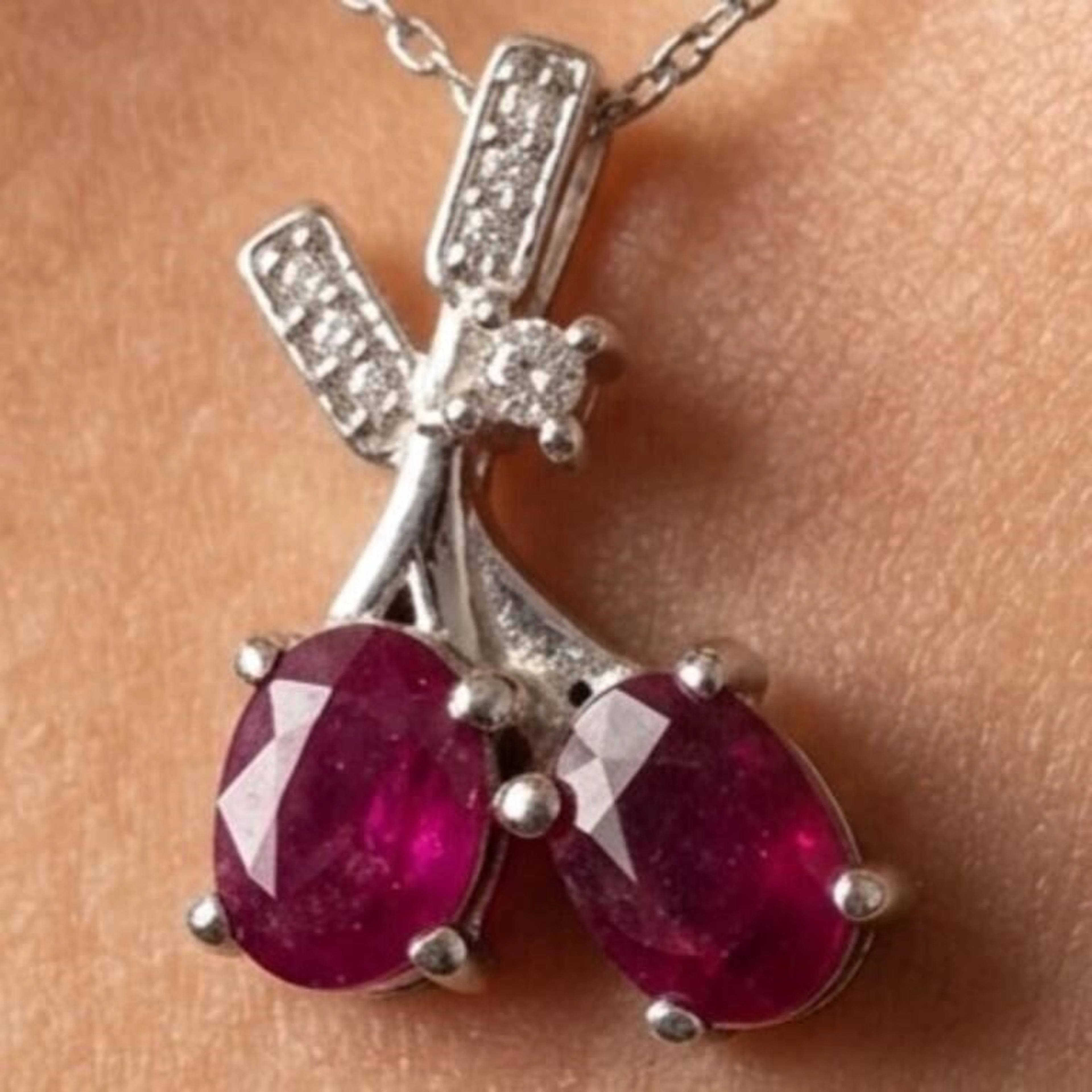 Silver 2.55g Ruby White Topaz 0.95ct Pendant