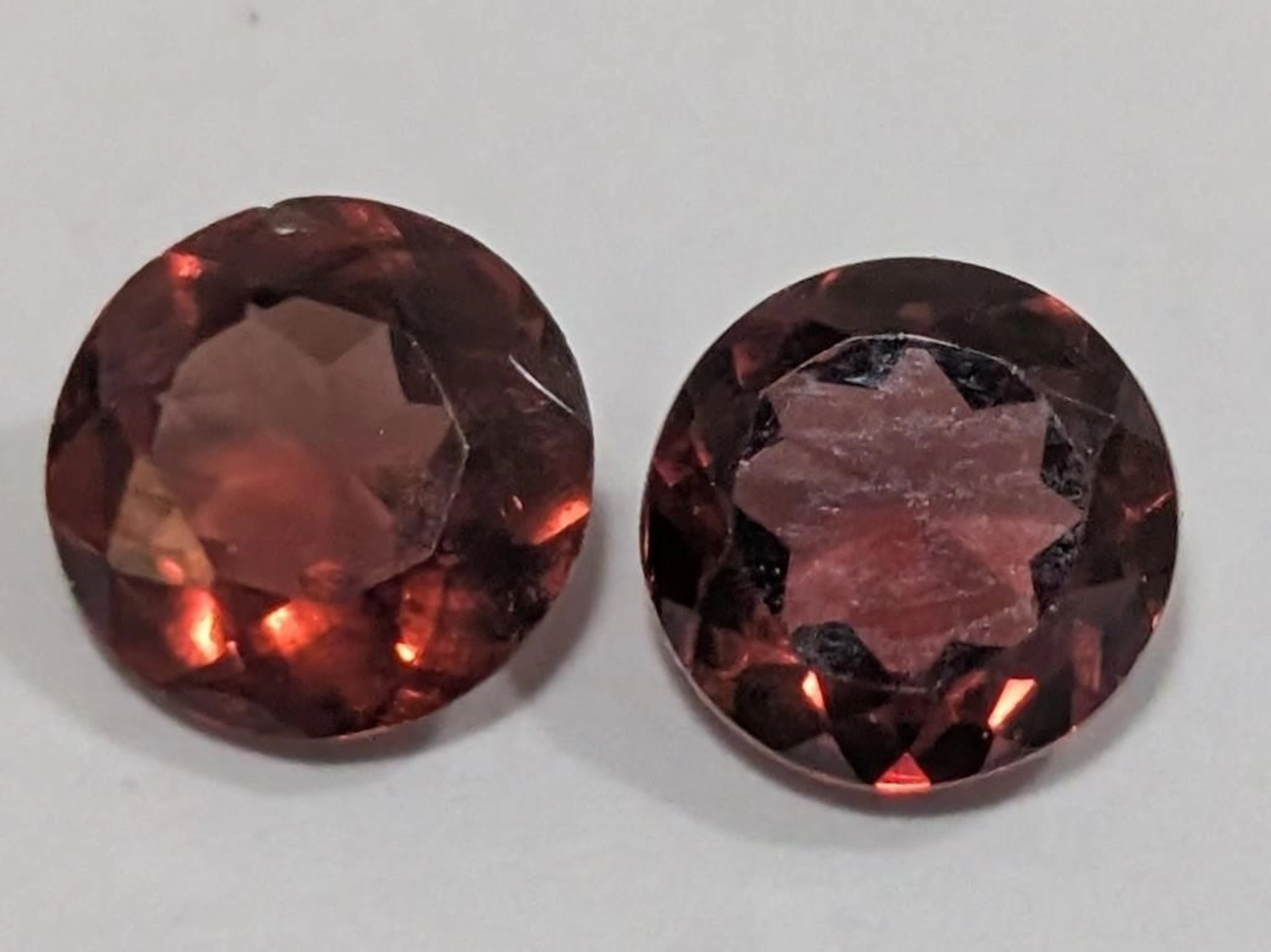 $20, Genuine Garnet (1ct), appraised/retail value