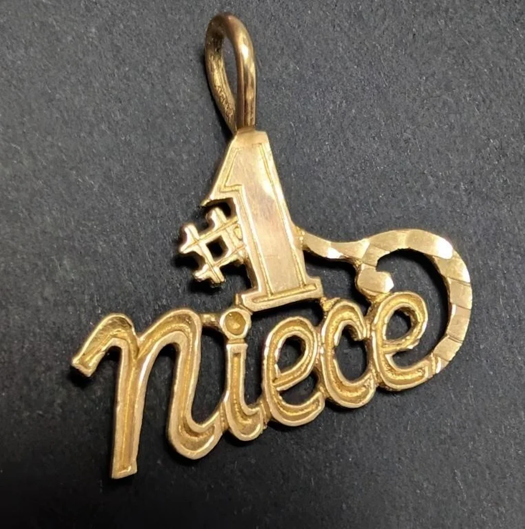 $600, 10k(0.98g), pendant, MSRP $600