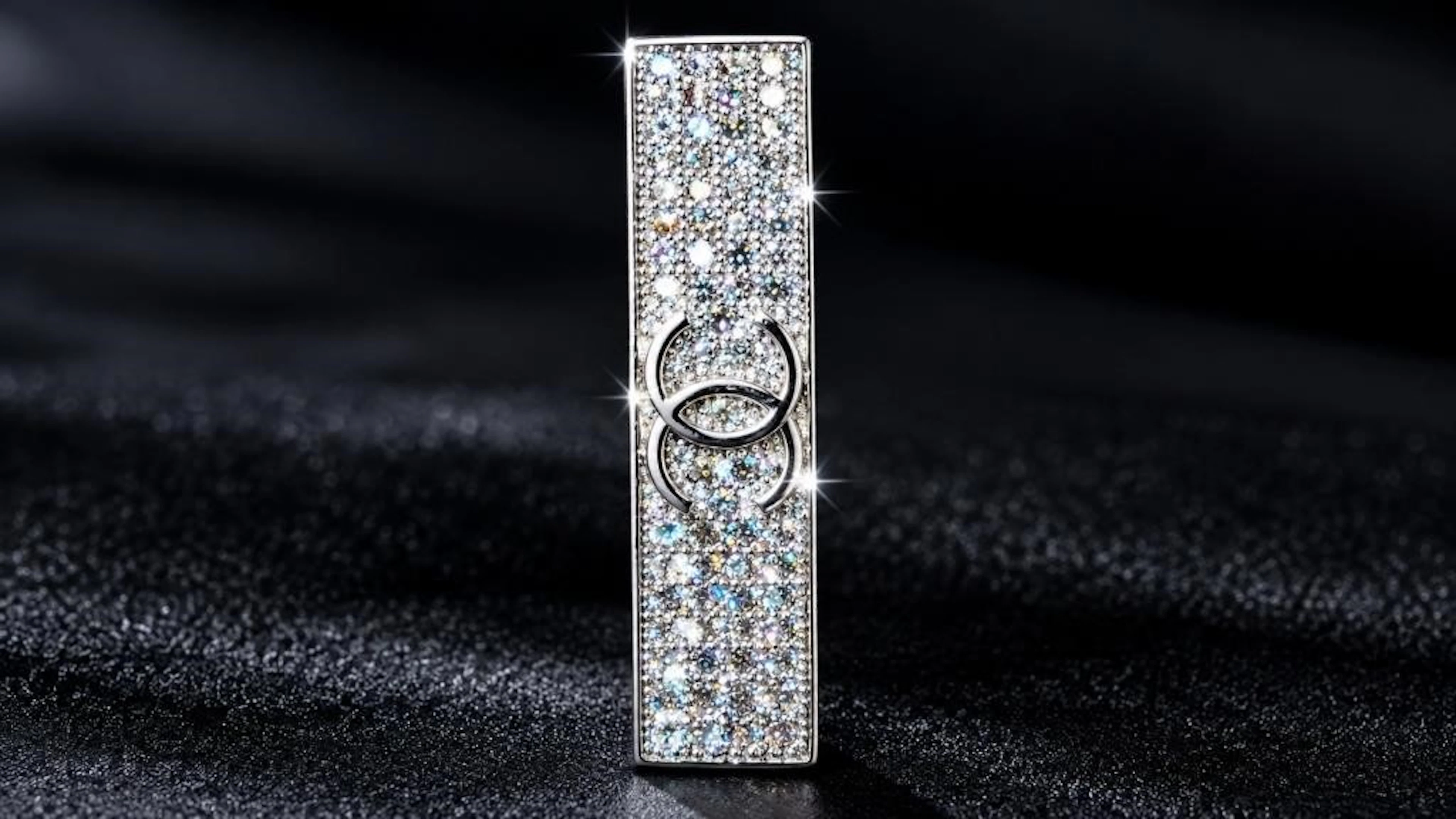$65, Silver(2.63g), czPendant, appraised/retail va