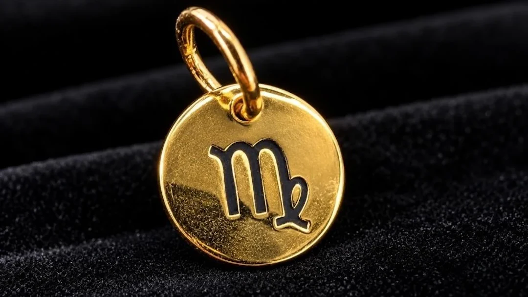 $30, silverpendant, retail value $30