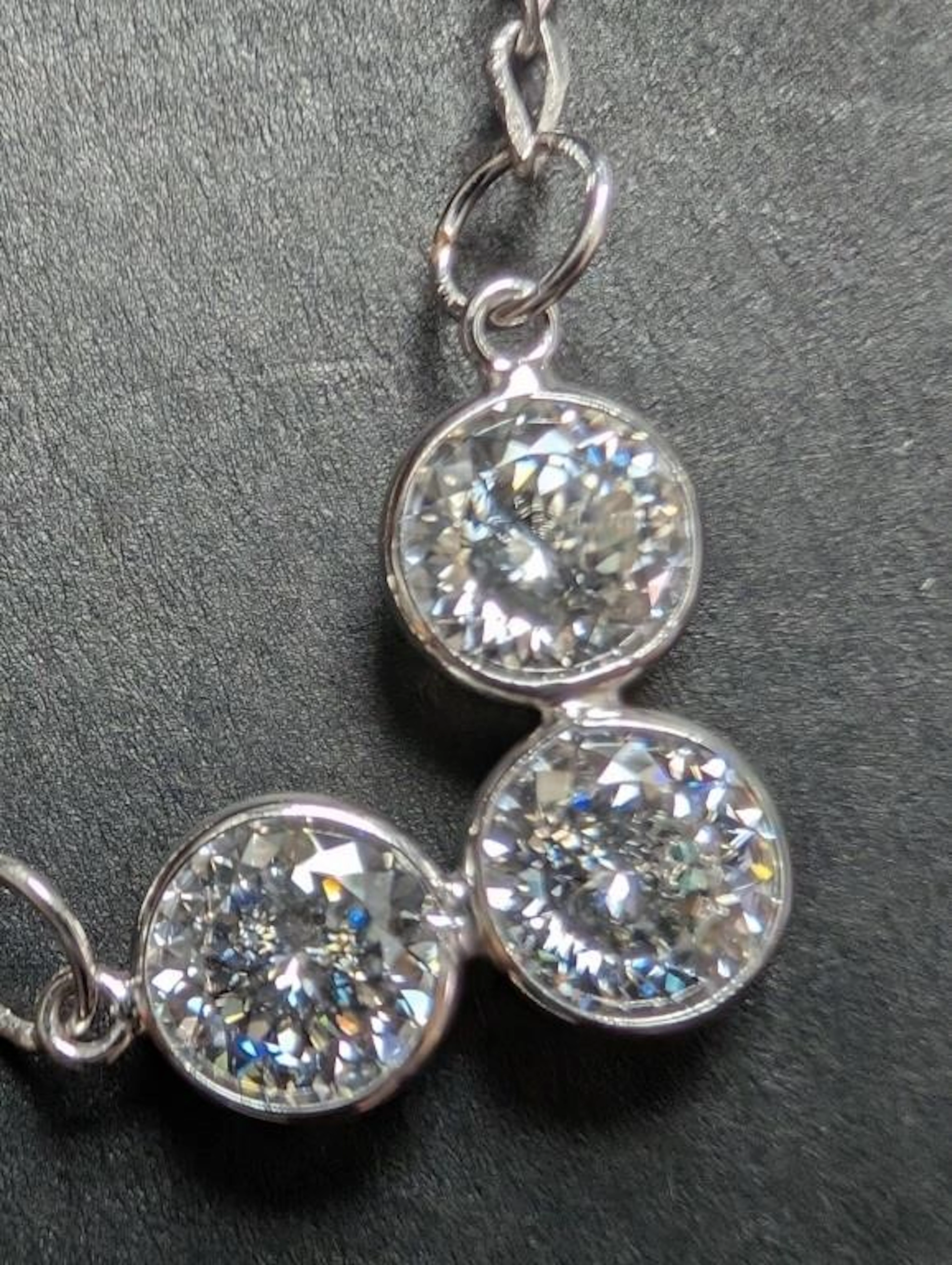 $2130, 10Kt(3.1g), Moissanite (3.01ct)Necklace 19"
