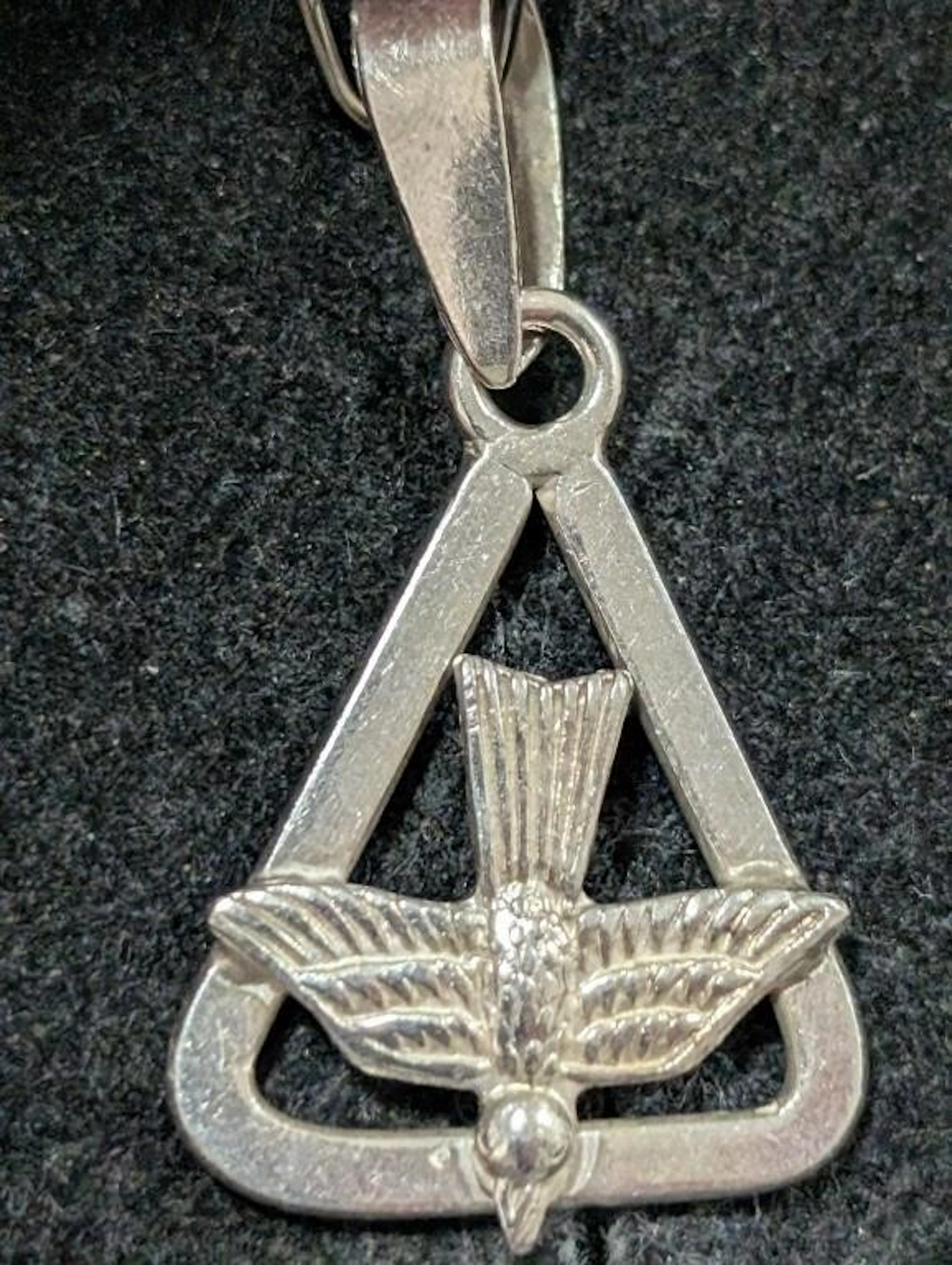 $40, SilverPendant, appraised/retail value $40