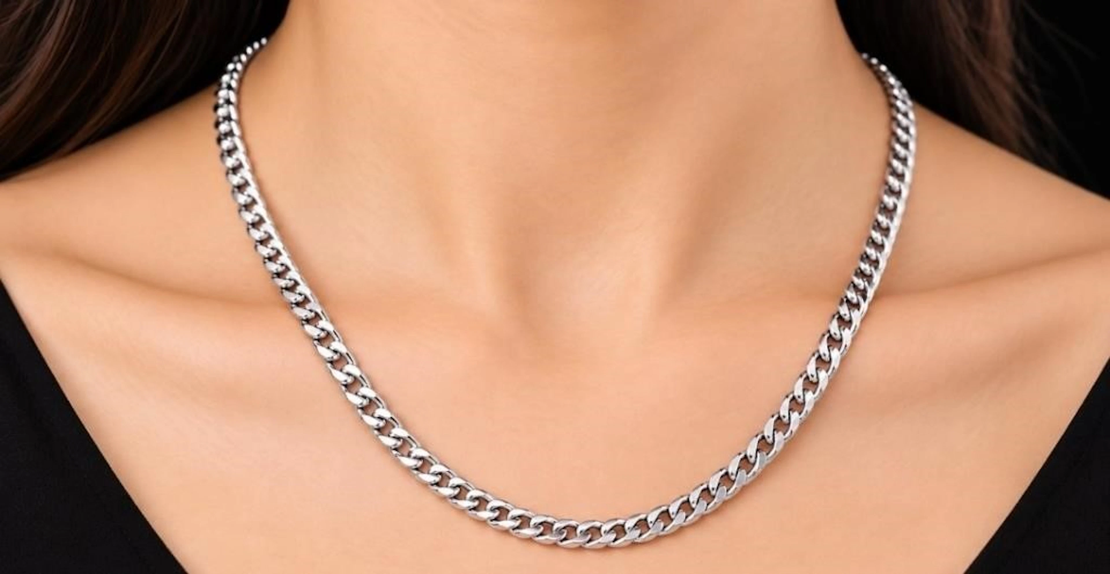 $300, silver(10.6g), chain 22", retail value $300
