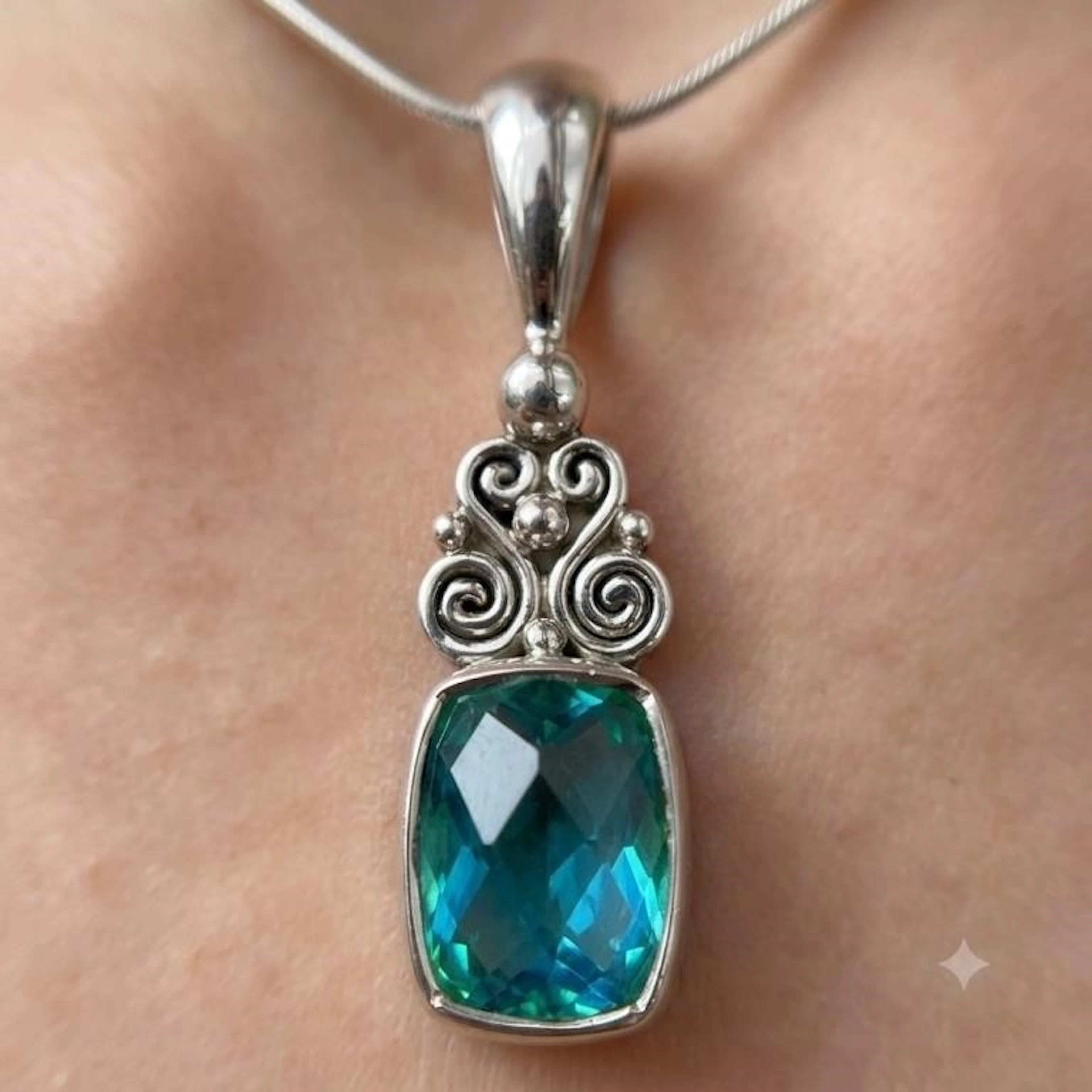 Silver 2.95g Green Mystic 1.85ct Pendant