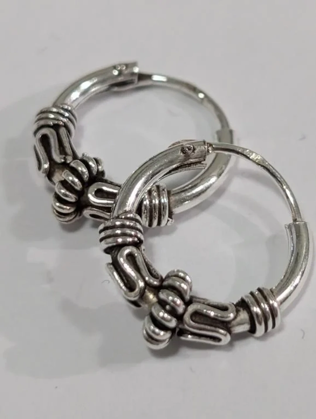 $30, SilverEarring, appraised/retail value $30
