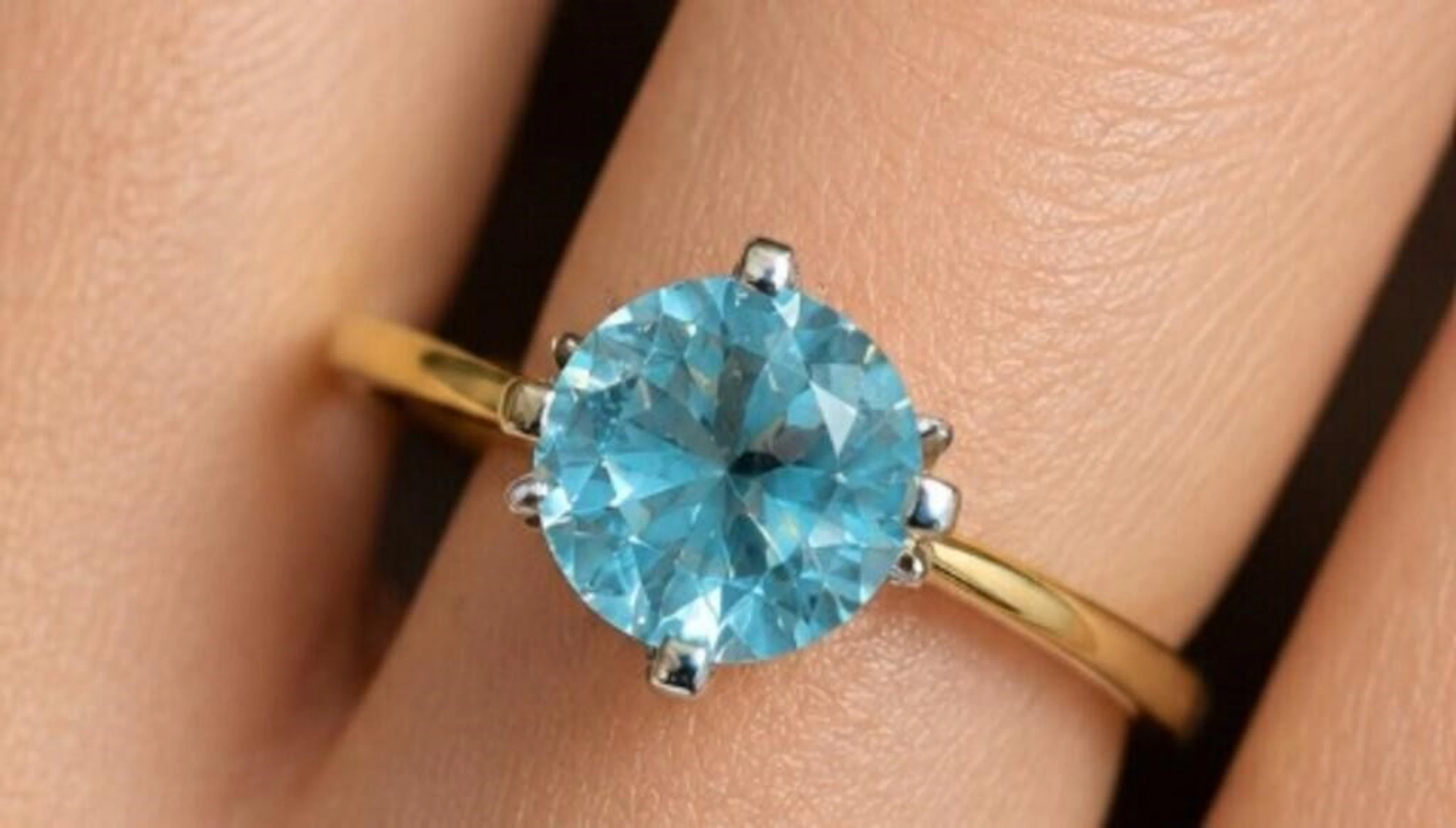 $9130, 14k(4.6g), diamond (1.02ct)ring, size 6.25
