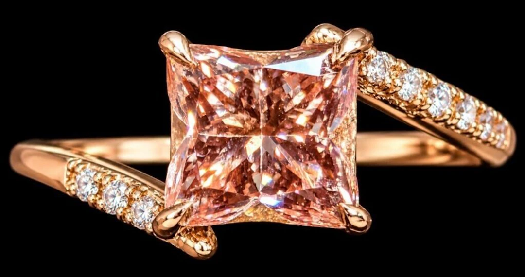 $2500, 10k(1.6g), lab diamond (0.9ct), lab diamond
