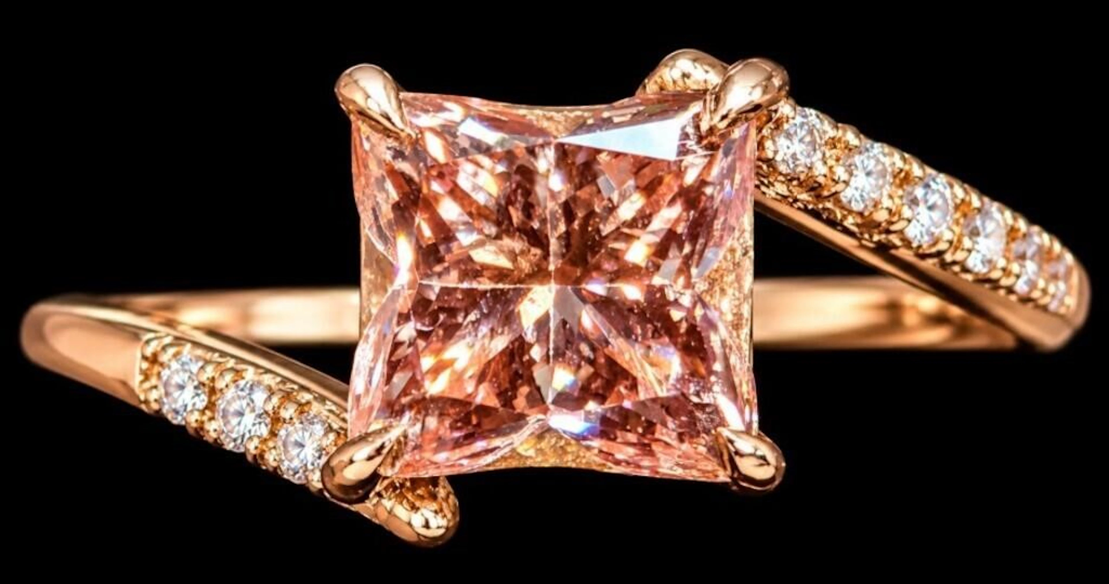 $2500, 10k(1.6g), lab diamond (0.9ct), lab diamond