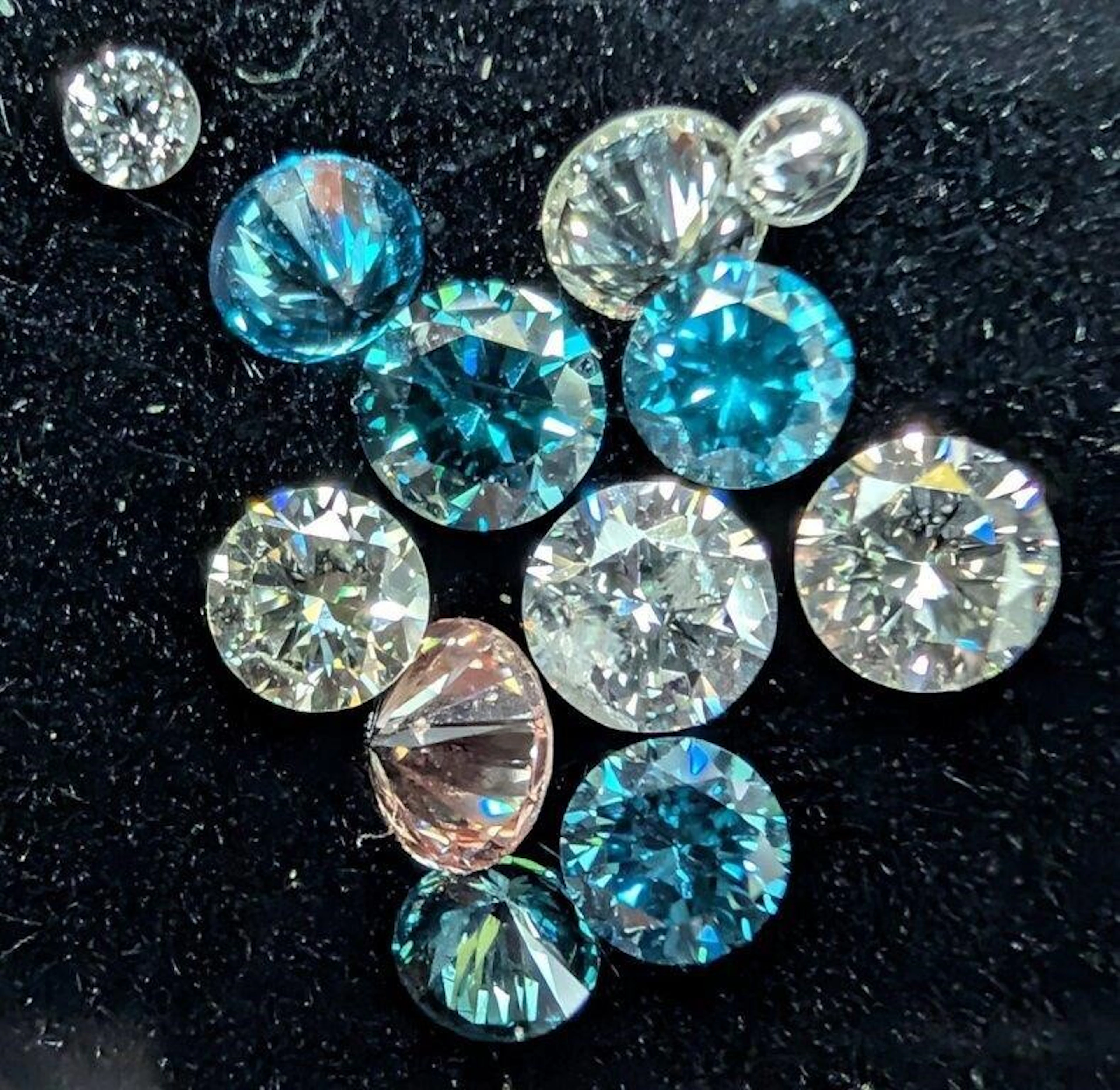 $800, assorted lab diamond (app 1ct), retail valu