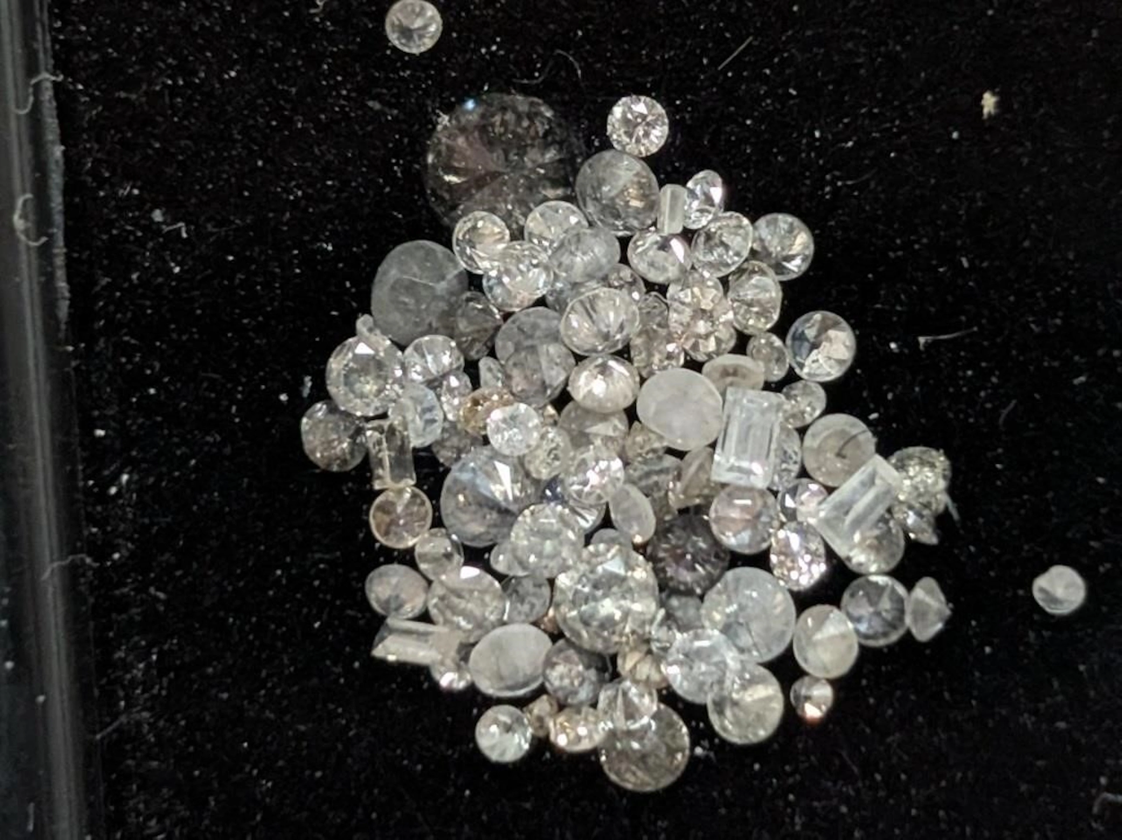 $200, Asstd.Natural Diamond (app 1ct), appraised/r