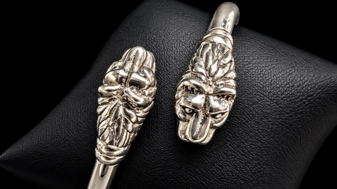 $450, silver(15g), bangle, retail value $450