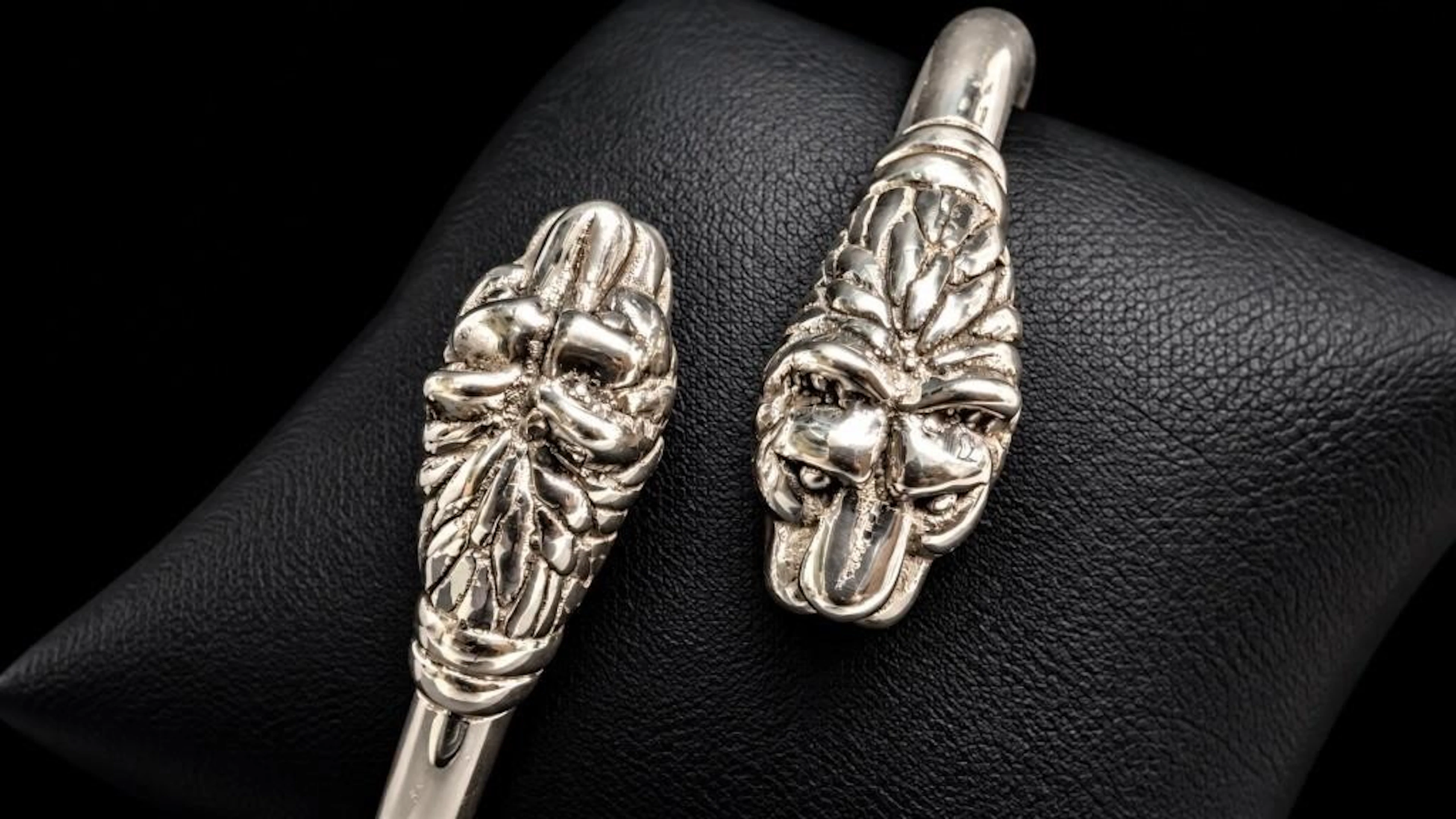 $450, silver(15g), bangle, retail value $450