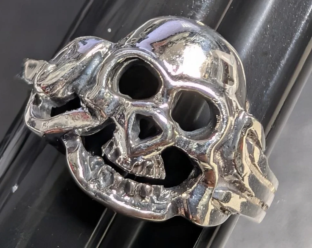 $100, silver(3.7g), ring, size , retail value $100