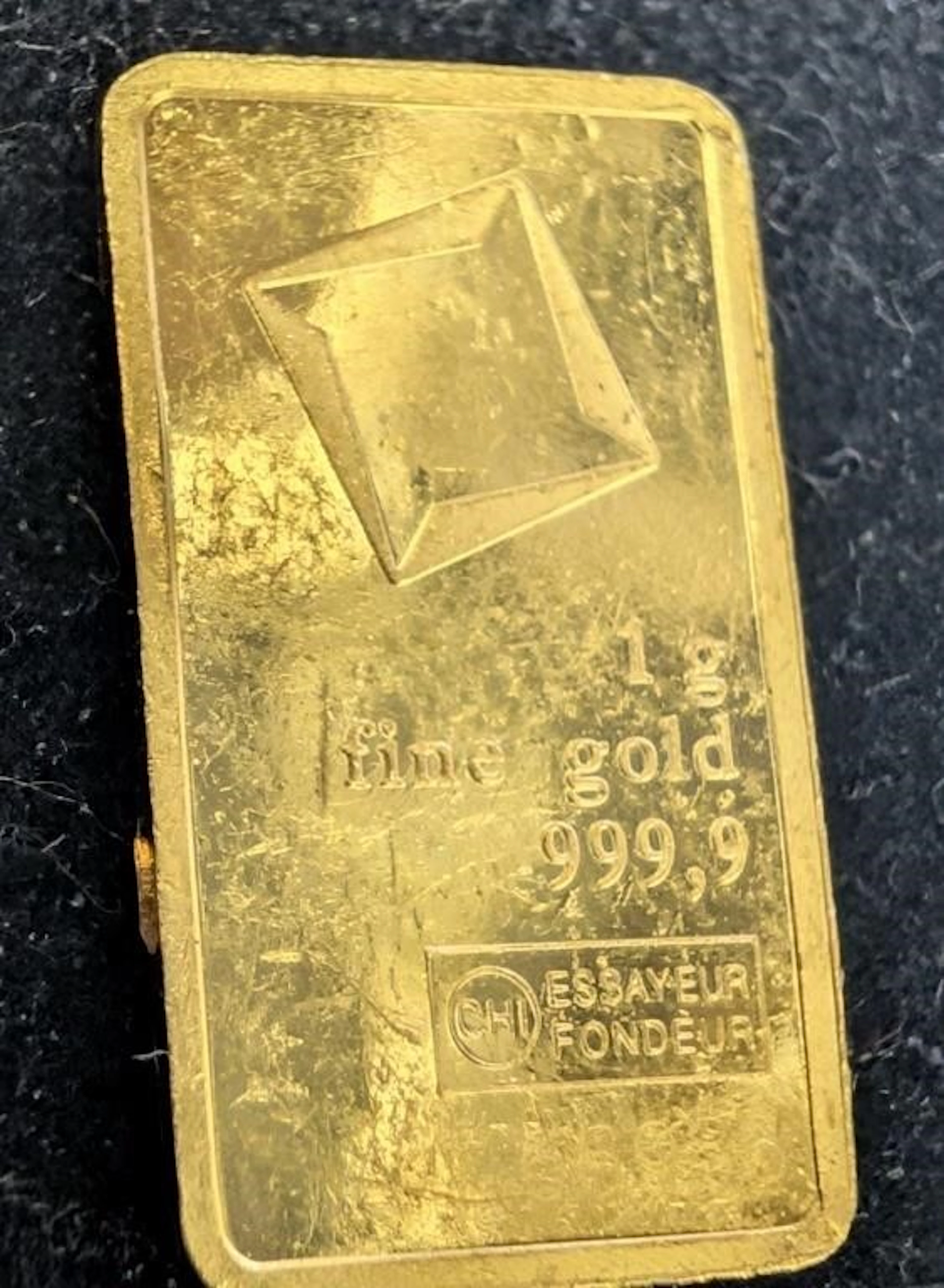 ., 24k(1g), fine 9999 gold coin, retail value .