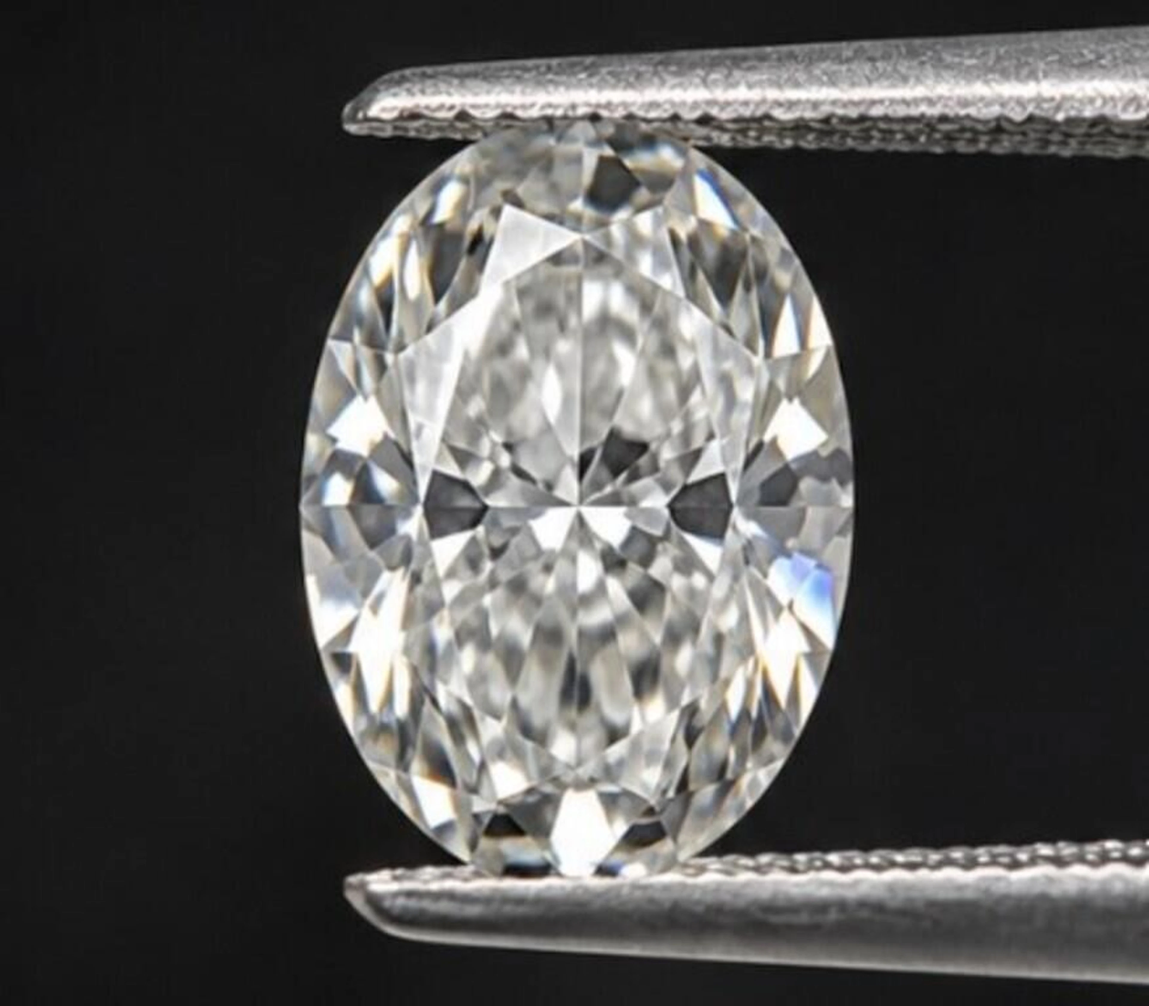 $12435* GIA Certified, natural diamond 1.5ct.OVAL