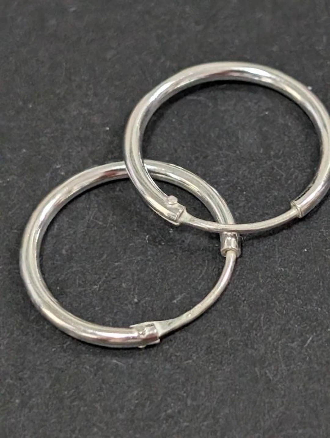 $30, SilverhoopEarring, appraised/retail value $30