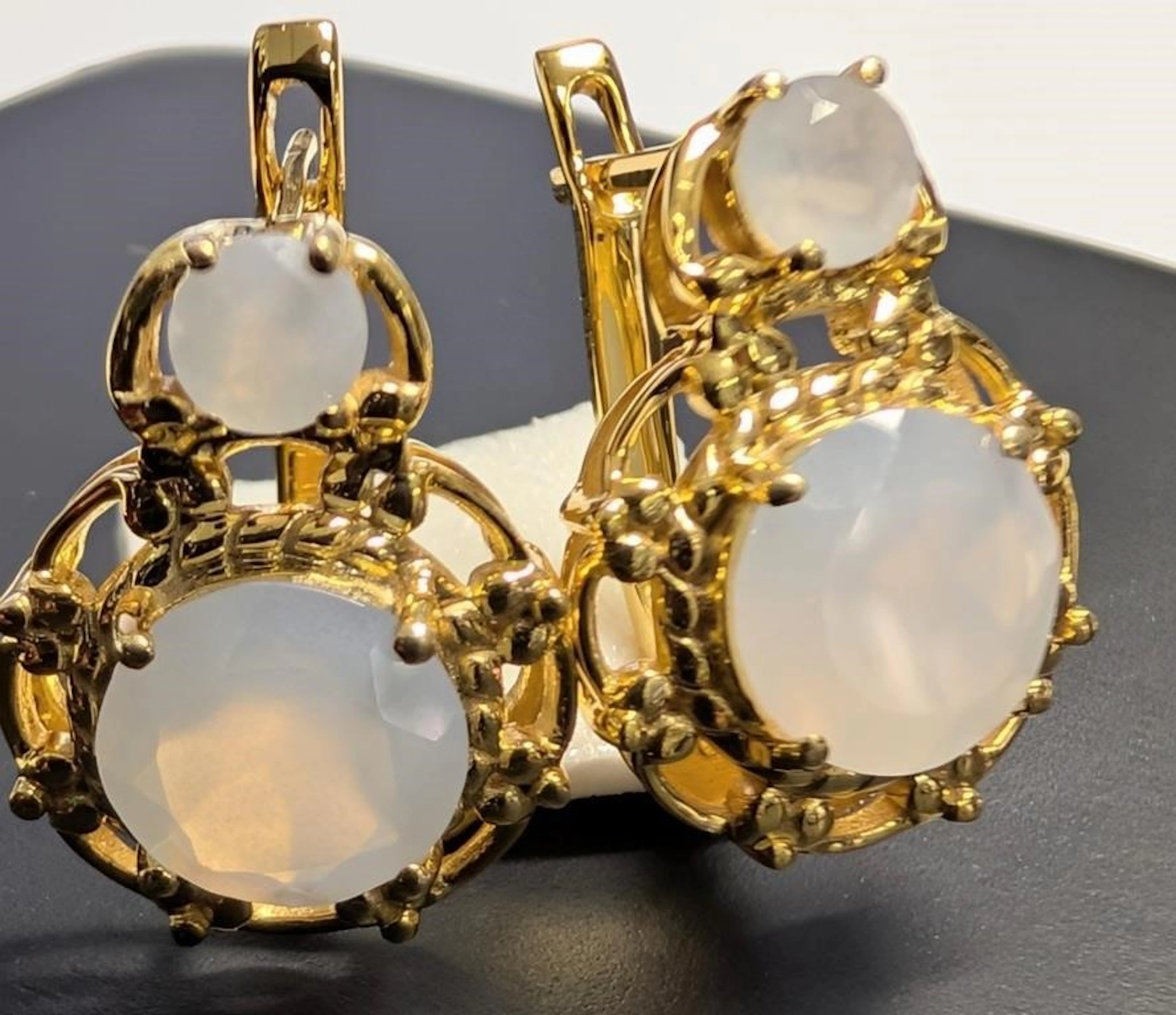$320, silver (5.3g), genuine gemstoneearring, reta