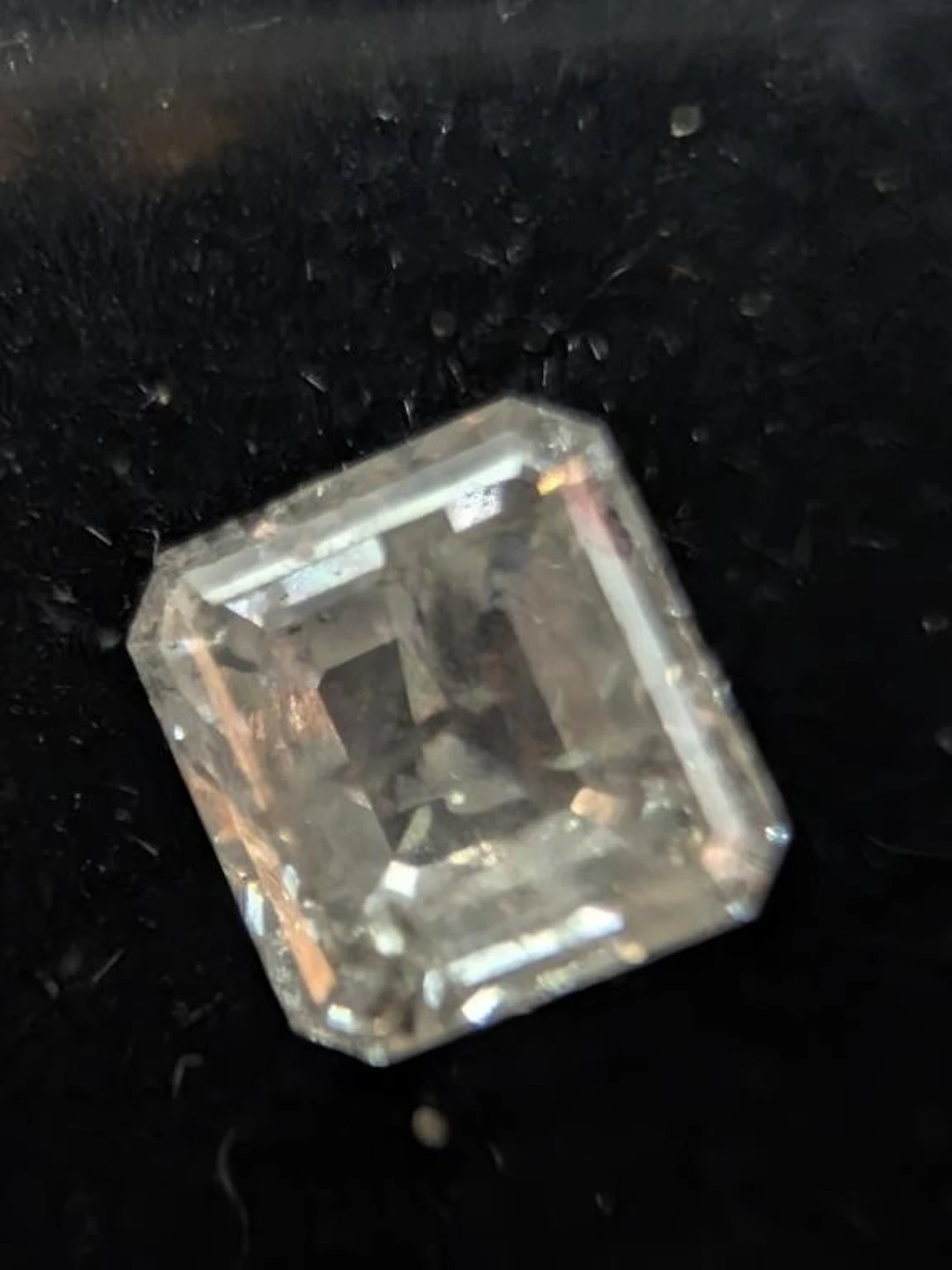 $2400, natural diamond (1.8ct)gemstone, retail val