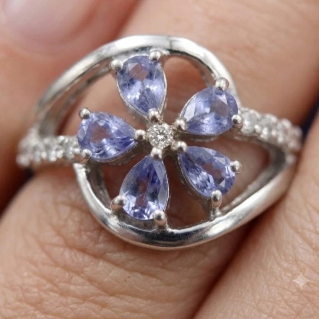 Silver 3.75g Tanzanite White Topaz 0.75ct Ring